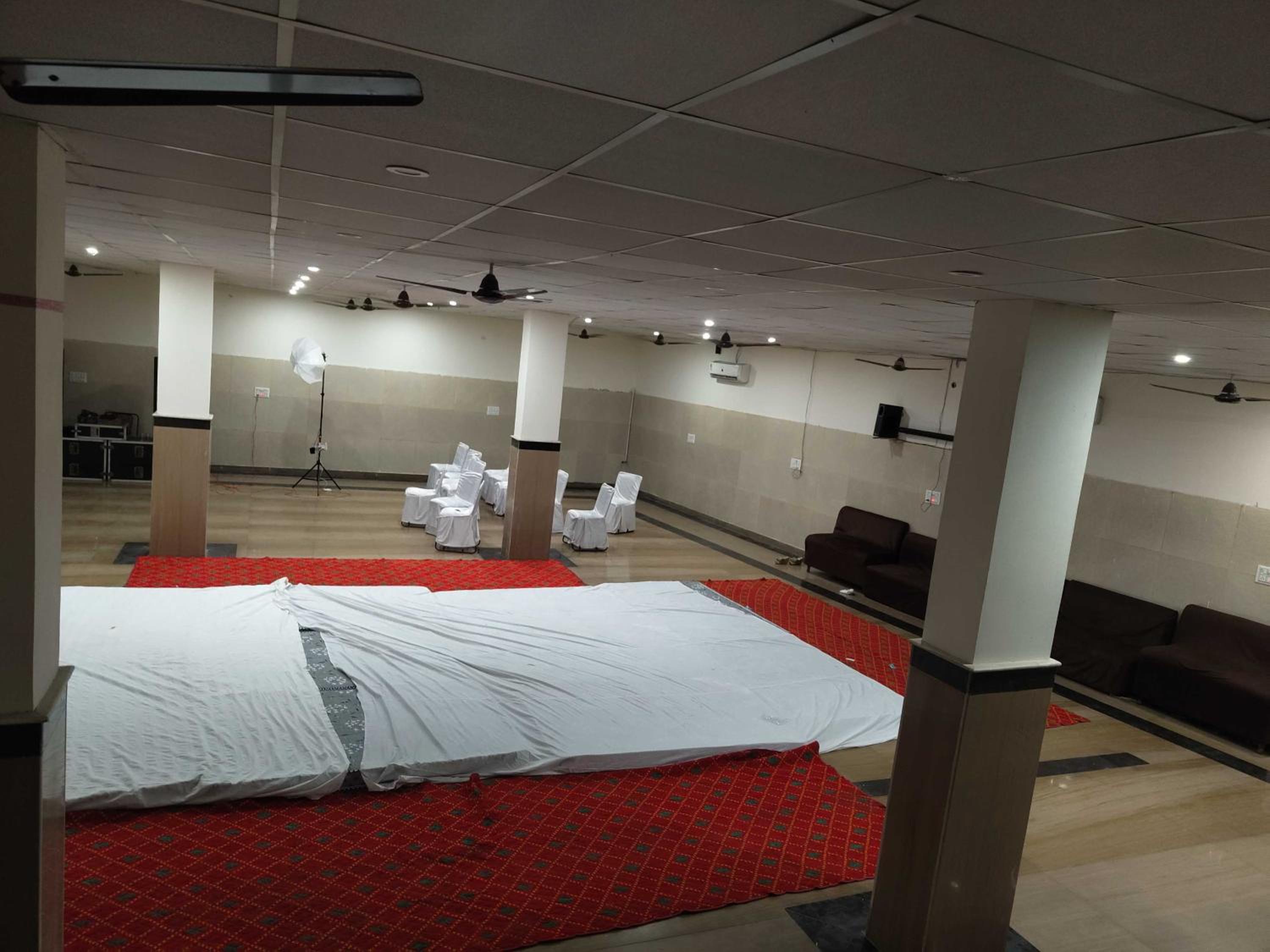 meeting & event spaces