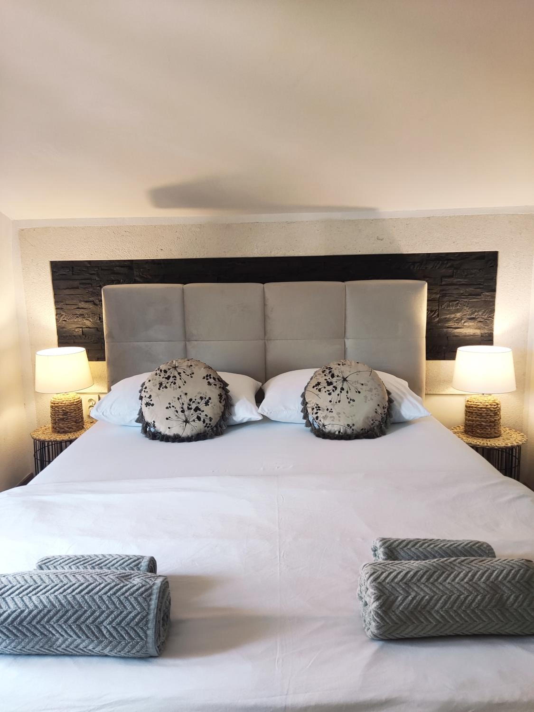 Guest House Exalto