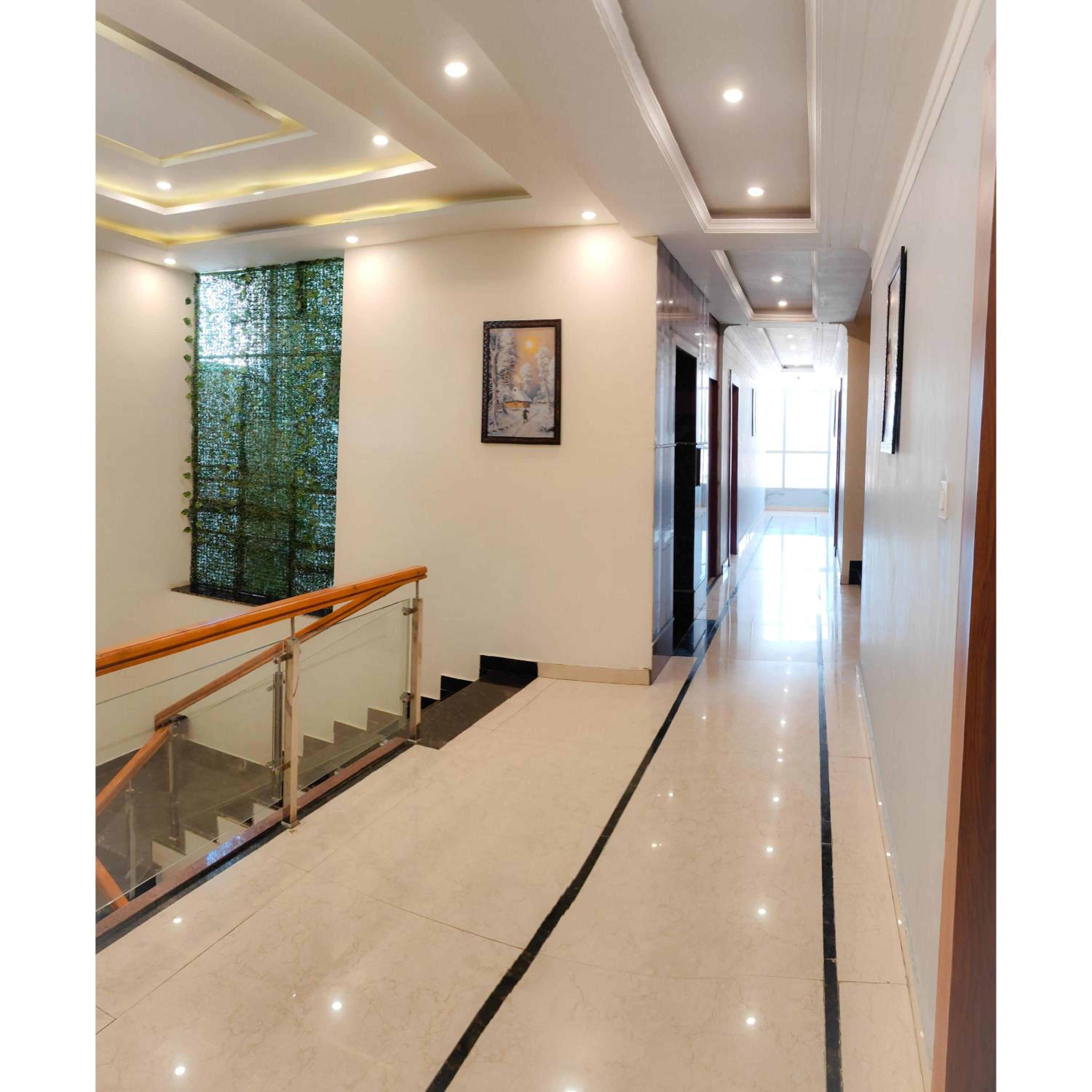 Katra Vacations - The Royal Bhumesh - Property Image 2
