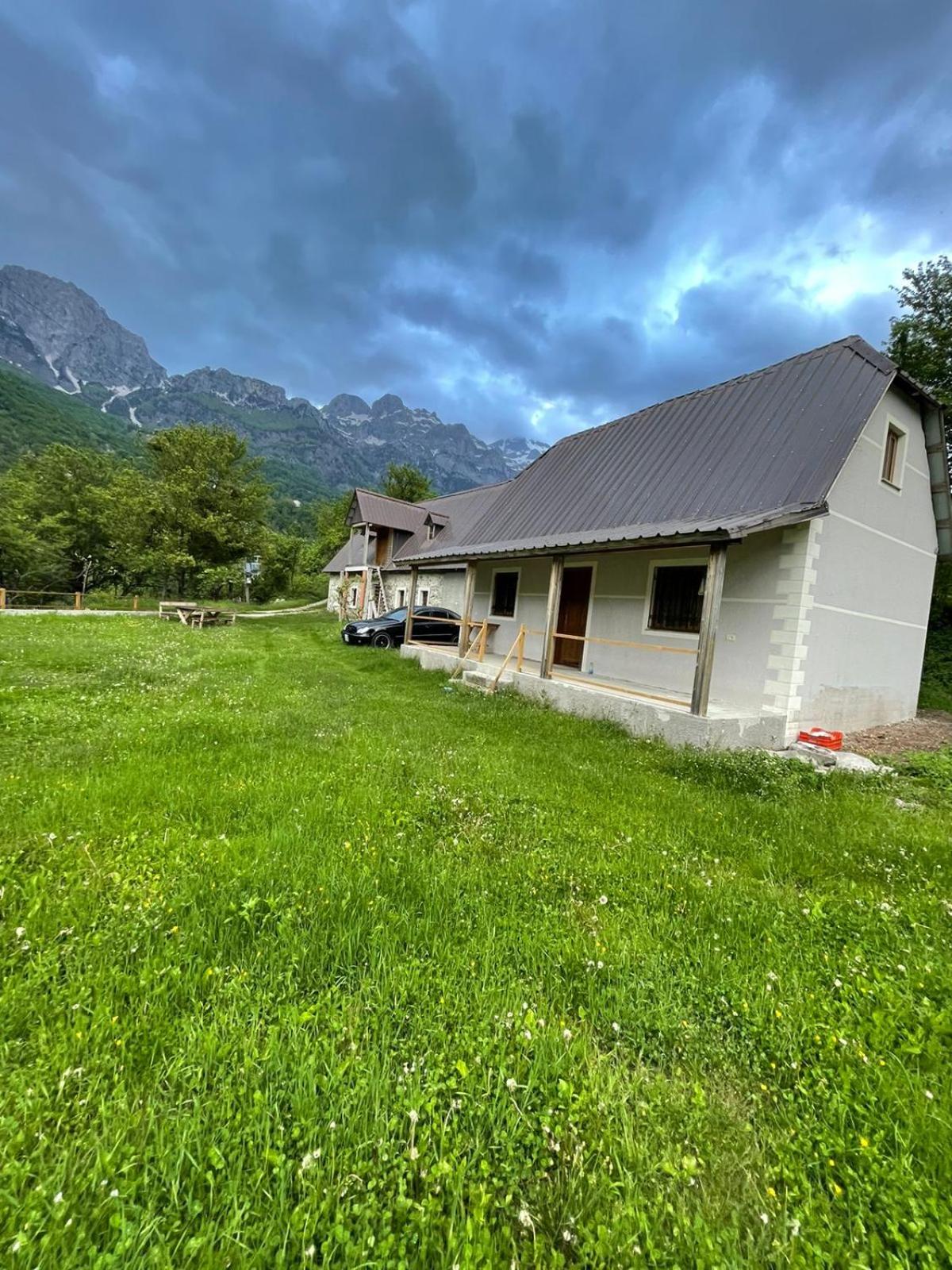 Villa Belinis