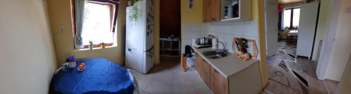 Tahi Apartman