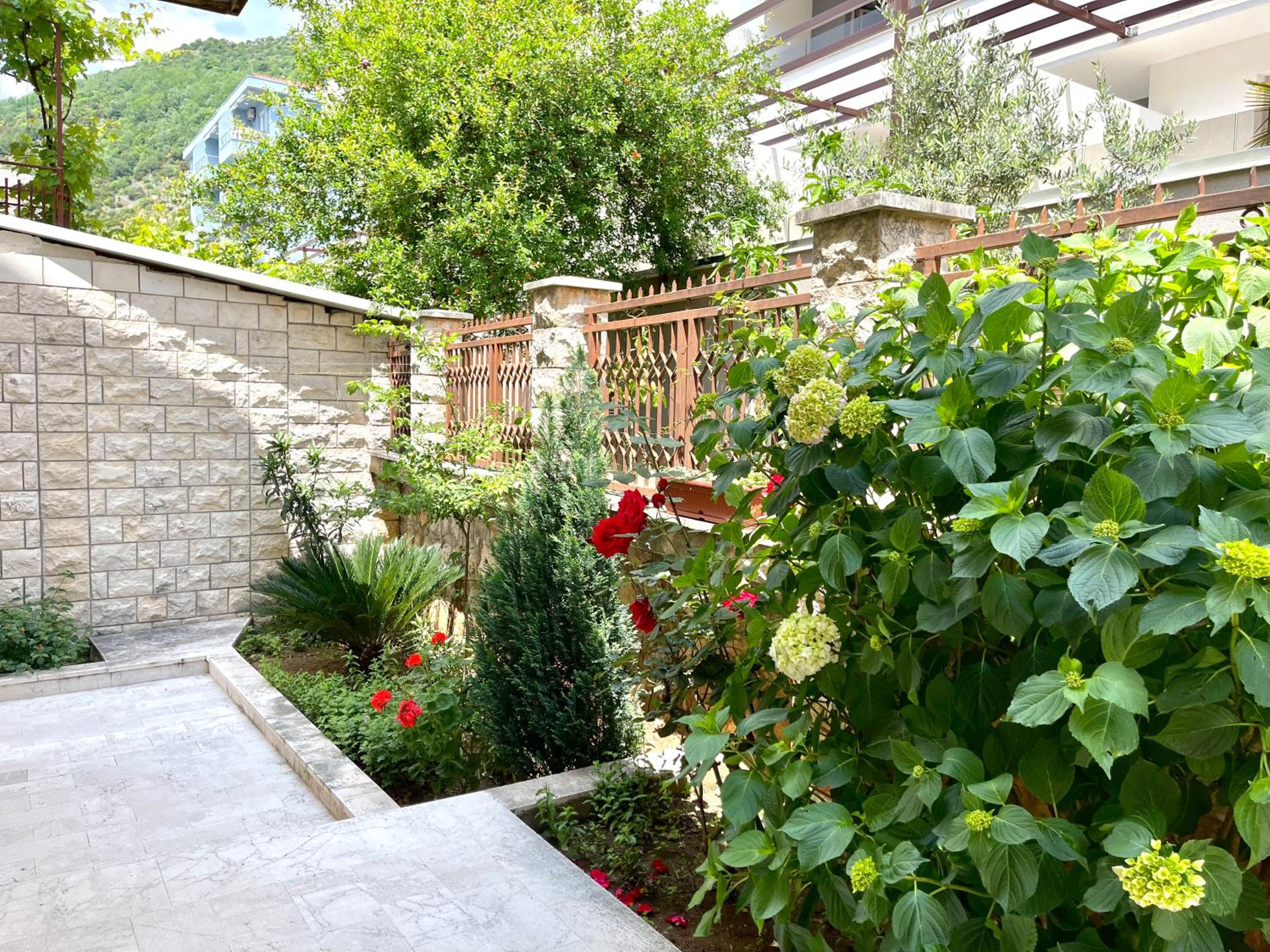 Apartments Villa Mirjana view 3