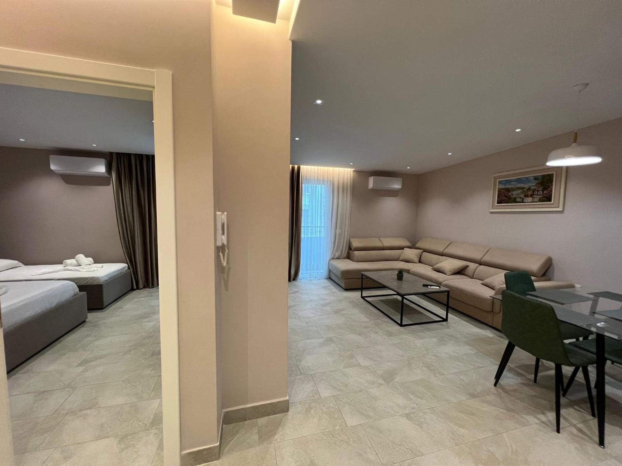 Armando Apartments