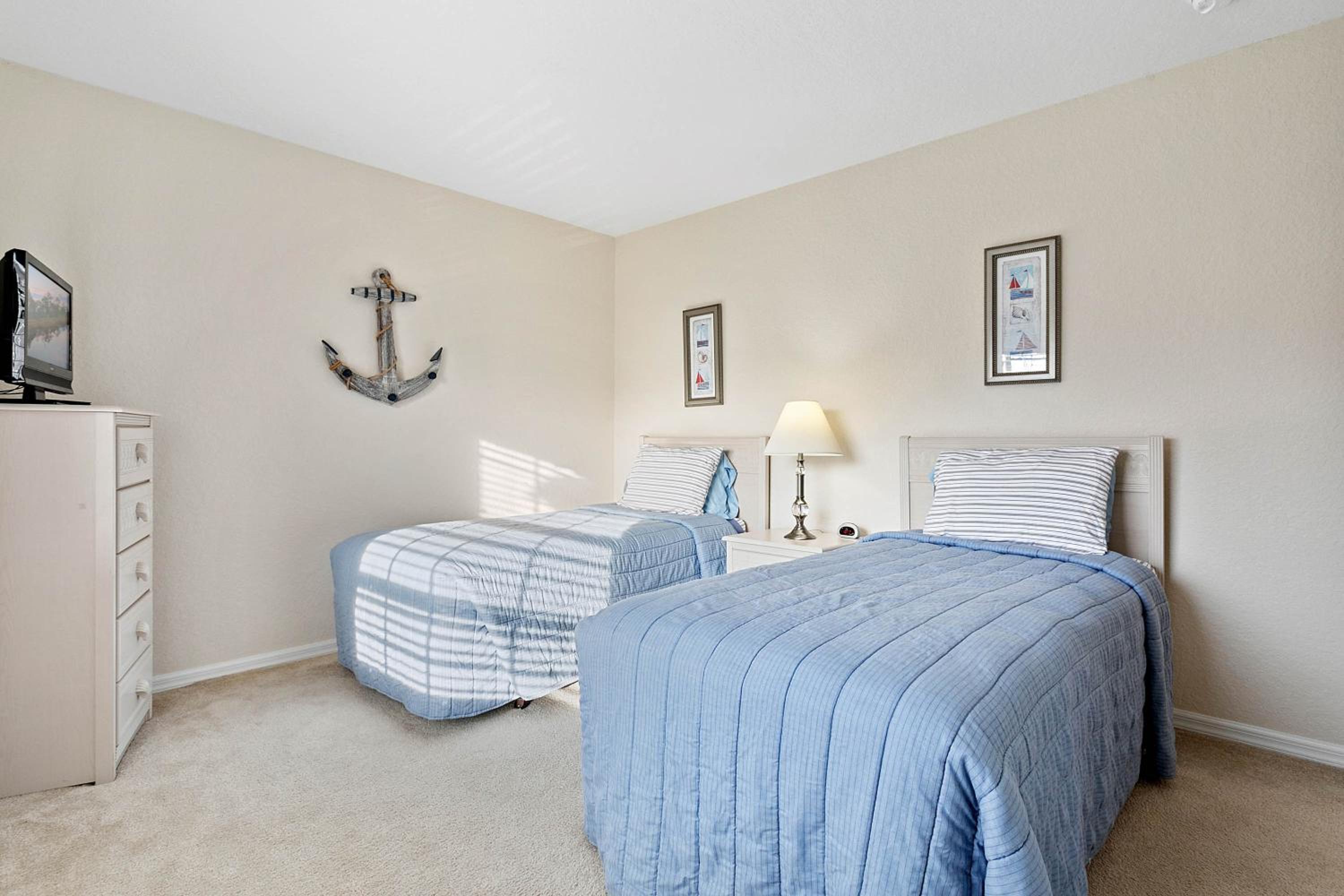 Paradise Resort Styles 4 BEDROOMS with 3 baths Pool and SPA