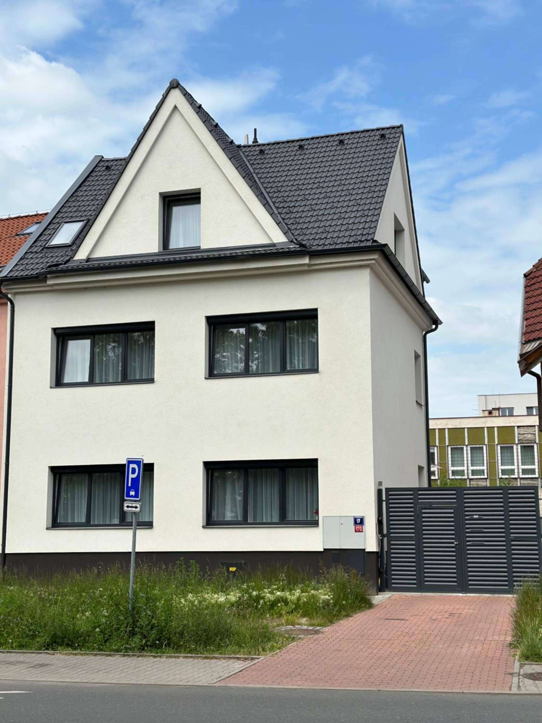 Rezidence Kbely - Free Parking
