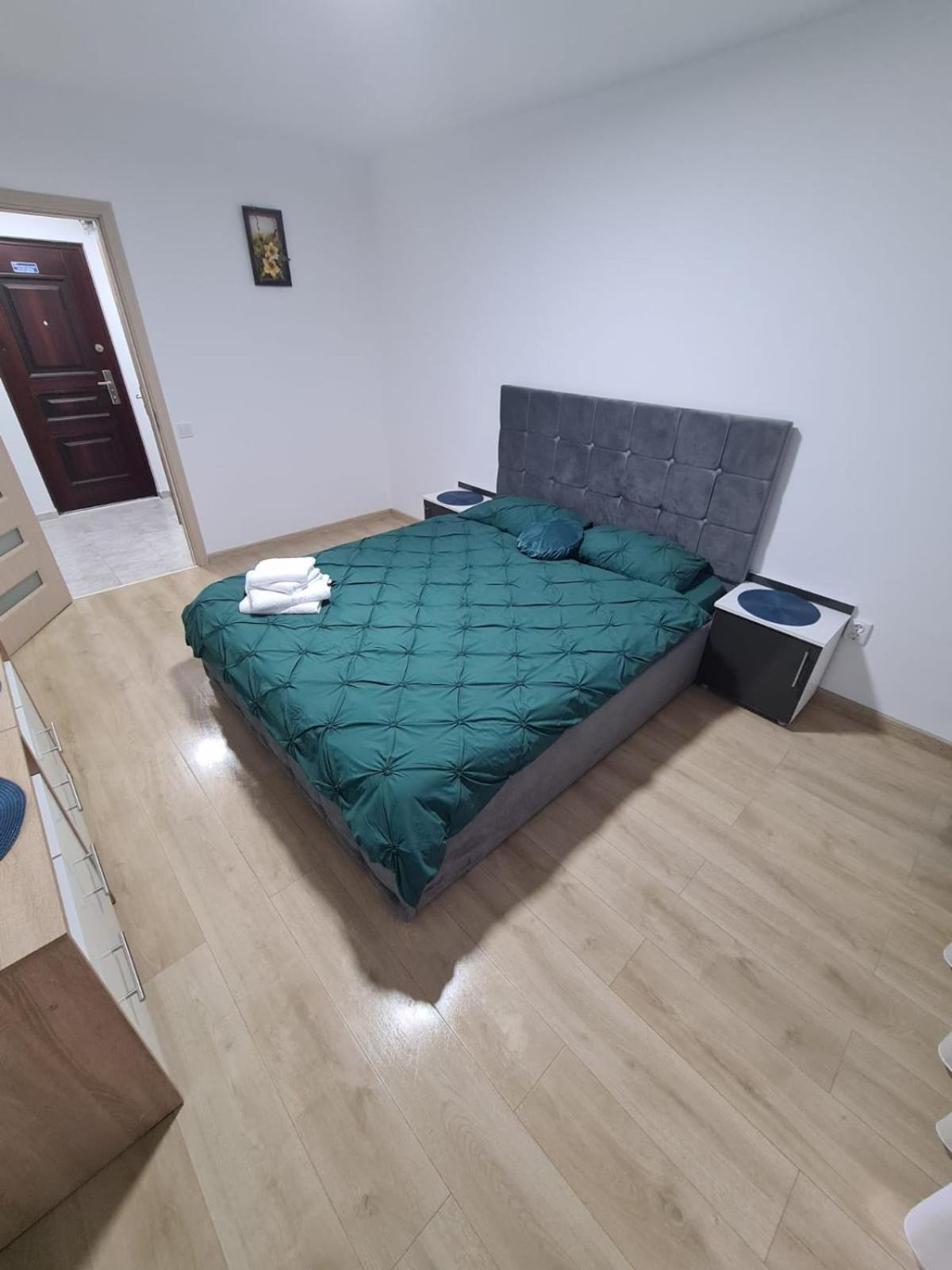 Garsoniera Luxury Lorena view 2