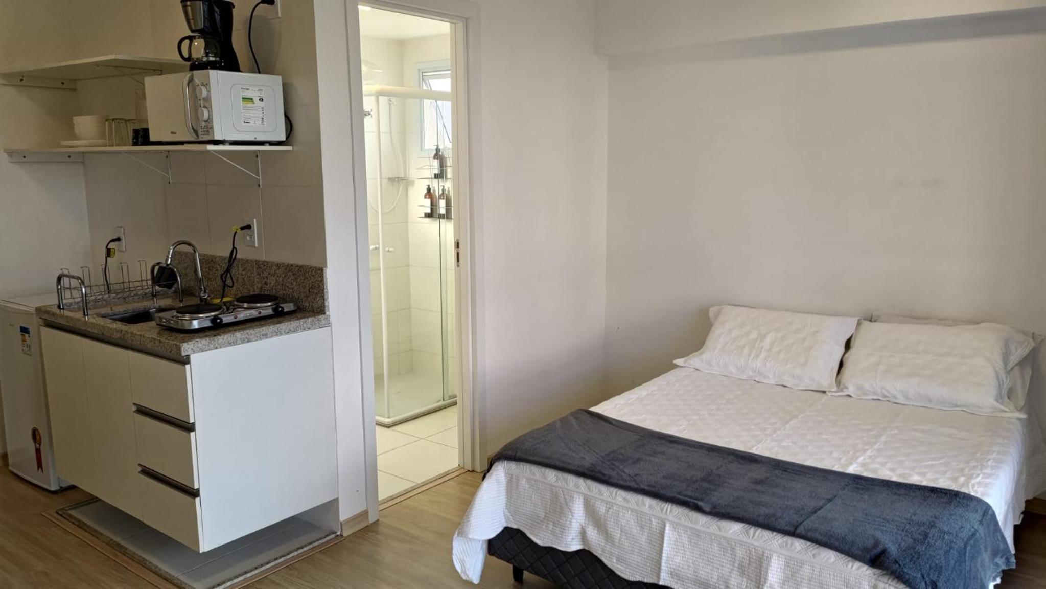 Studio 27m2 Wifi Liberdade Proximo Metro Restaurante Hospital
