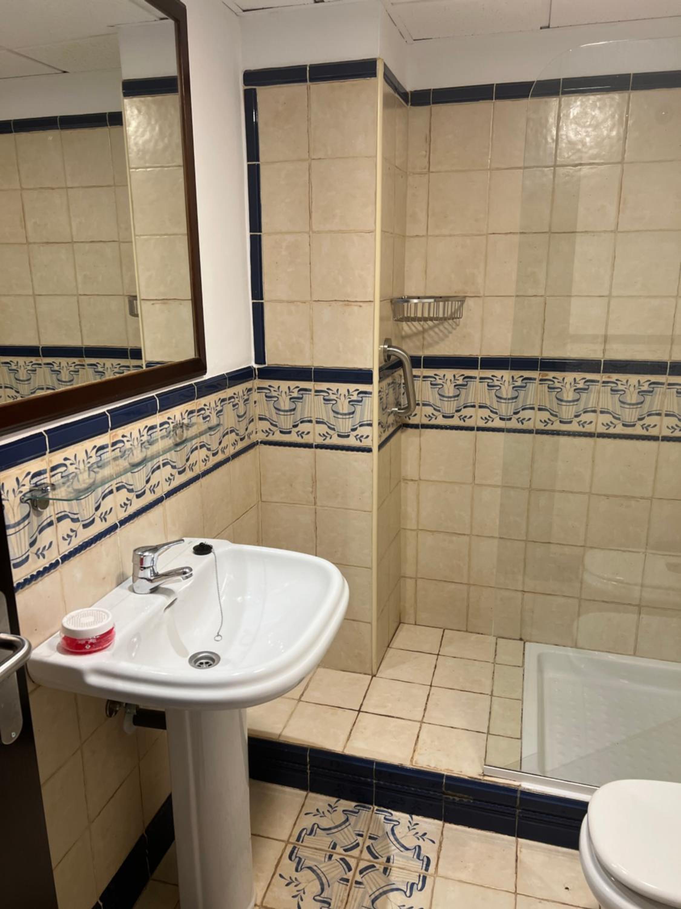 I AM La Posada Hotel and Apartment