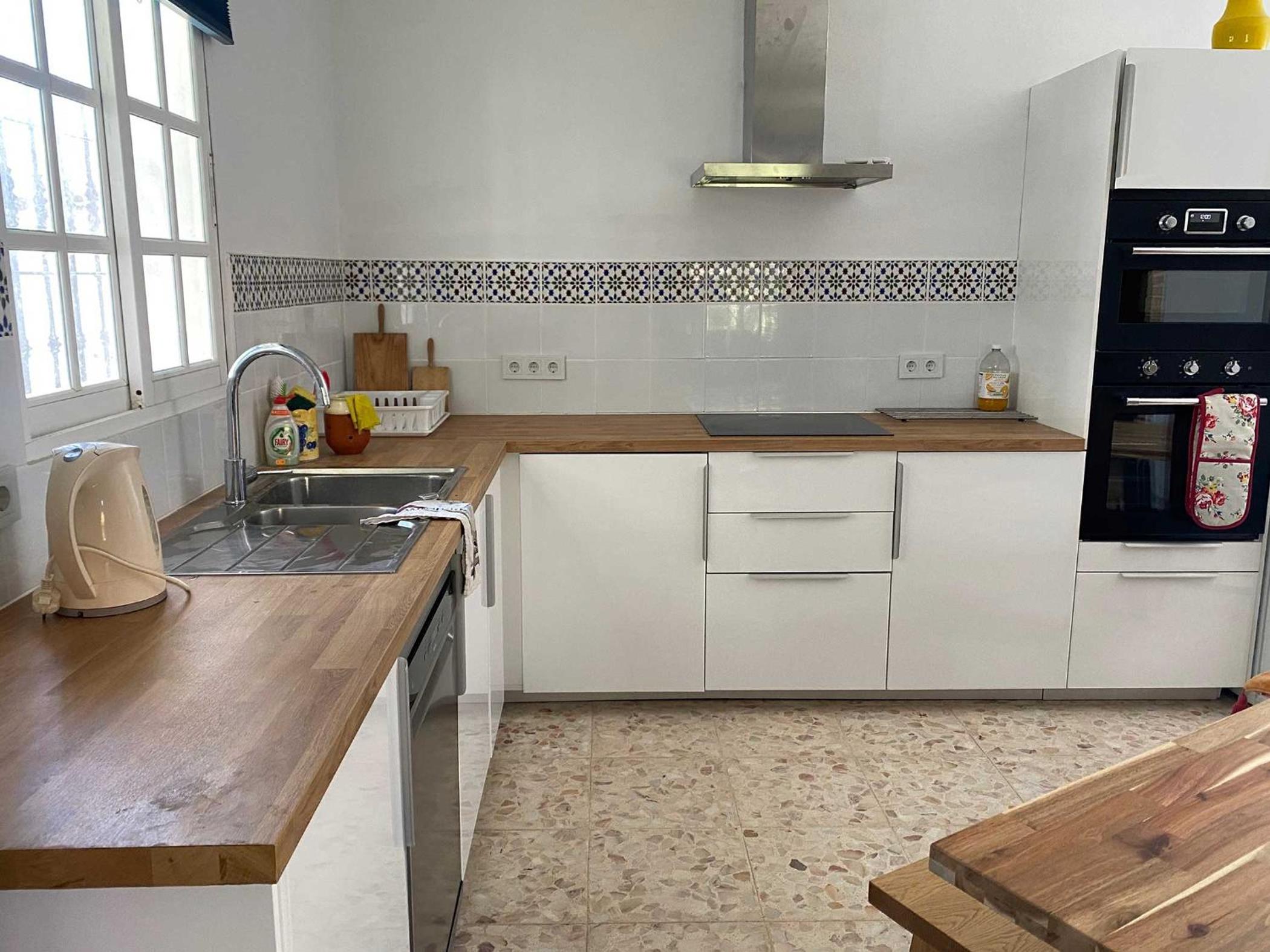 Villa Manoli: 4 bedroom villa in Zahora, ideal for 2 families view 4