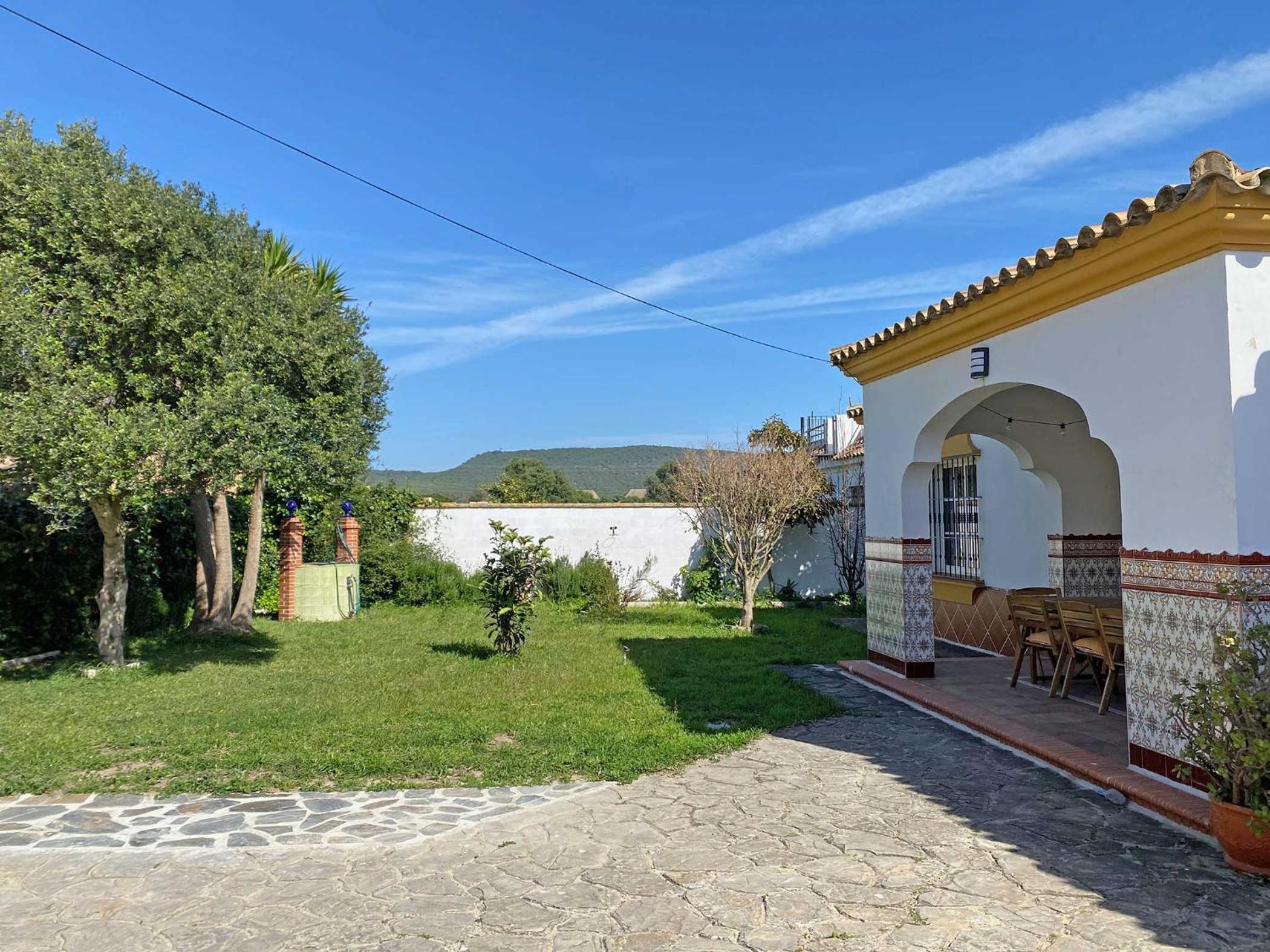 Villa Manoli: 4 bedroom villa in Zahora, ideal for 2 families view 5