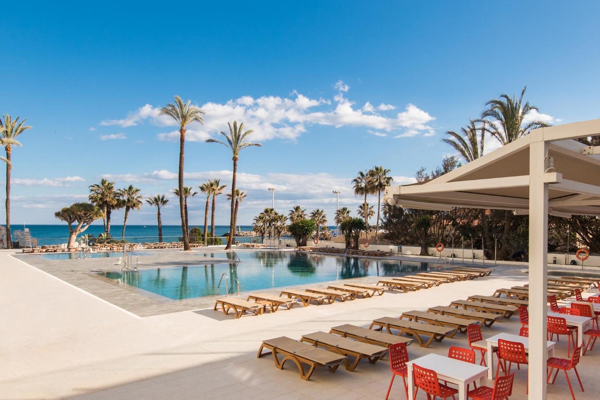 ALOHA MARINA Private APARTMENT 1st line Ocean Beach CARIHUELA