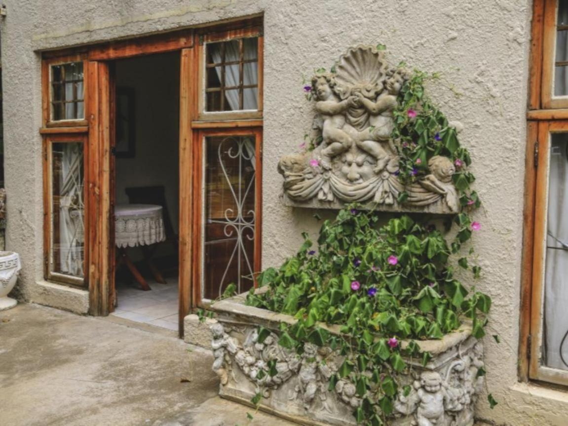 The Green Acorn Guest House