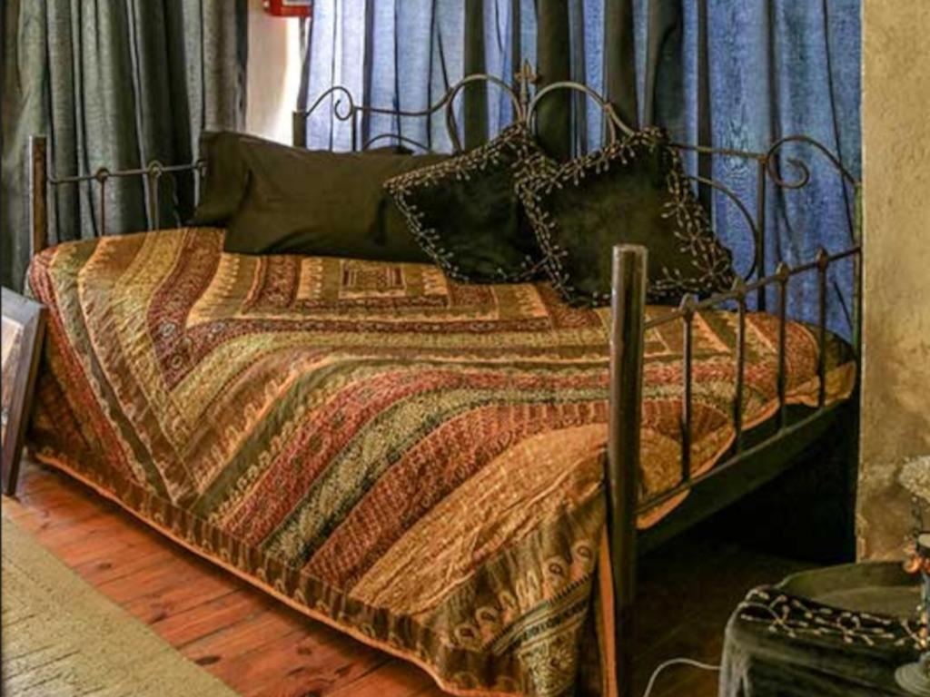 The Green Acorn Guest House