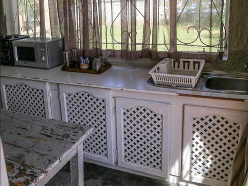 The Green Acorn Guest House