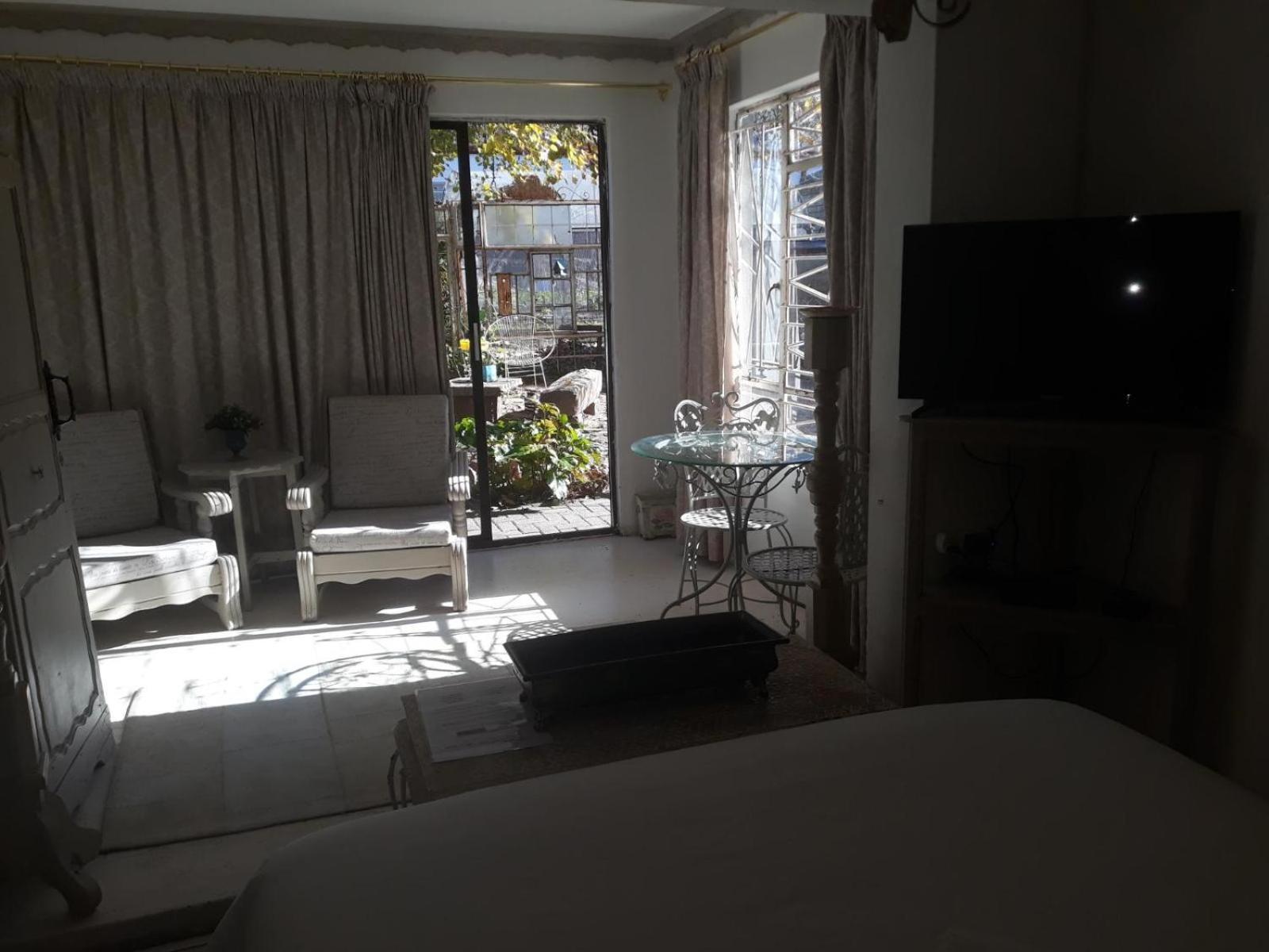 The Green Acorn Guest House