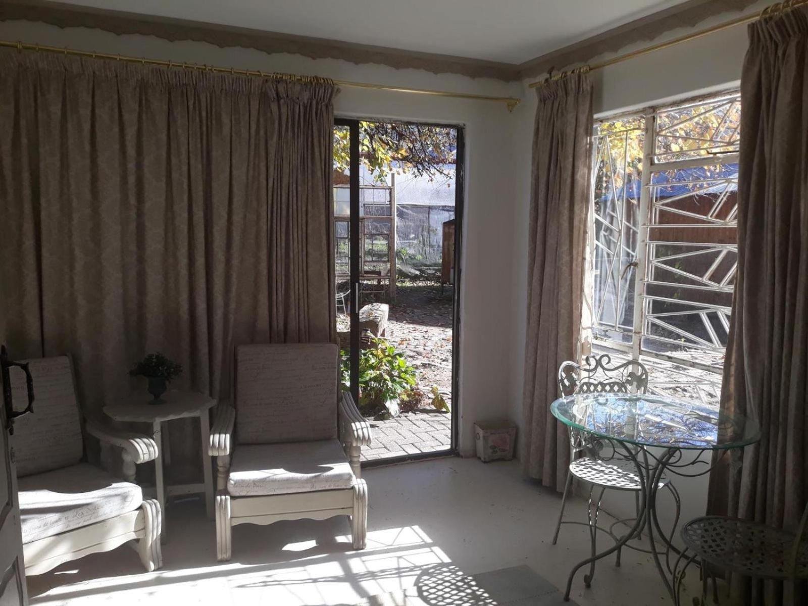 The Green Acorn Guest House