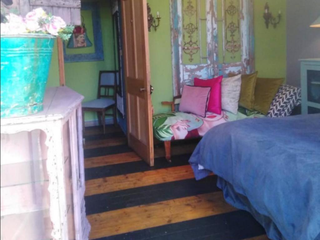 The Green Acorn Guest House