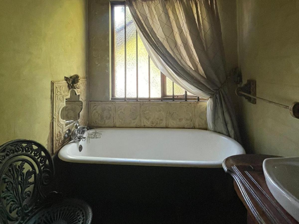 The Green Acorn Guest House