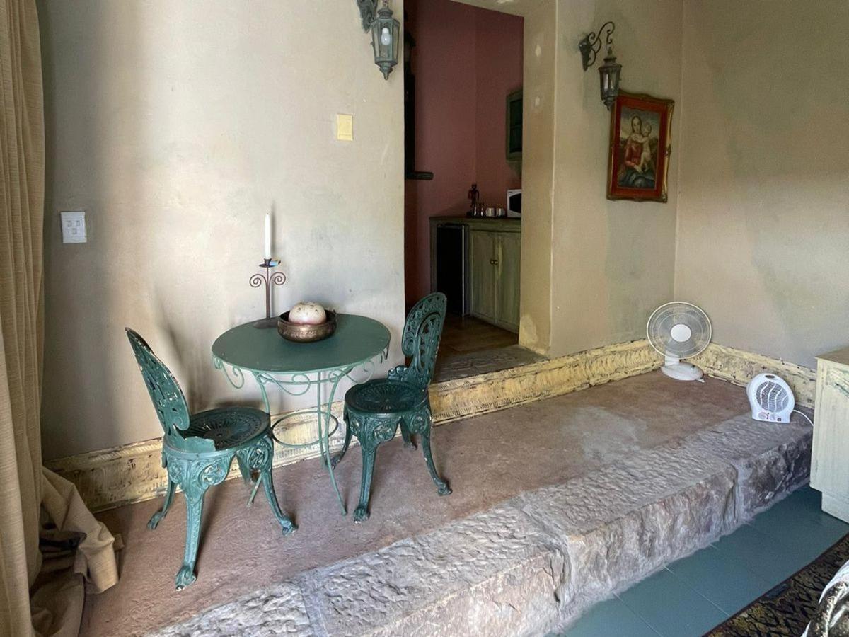 The Green Acorn Guest House