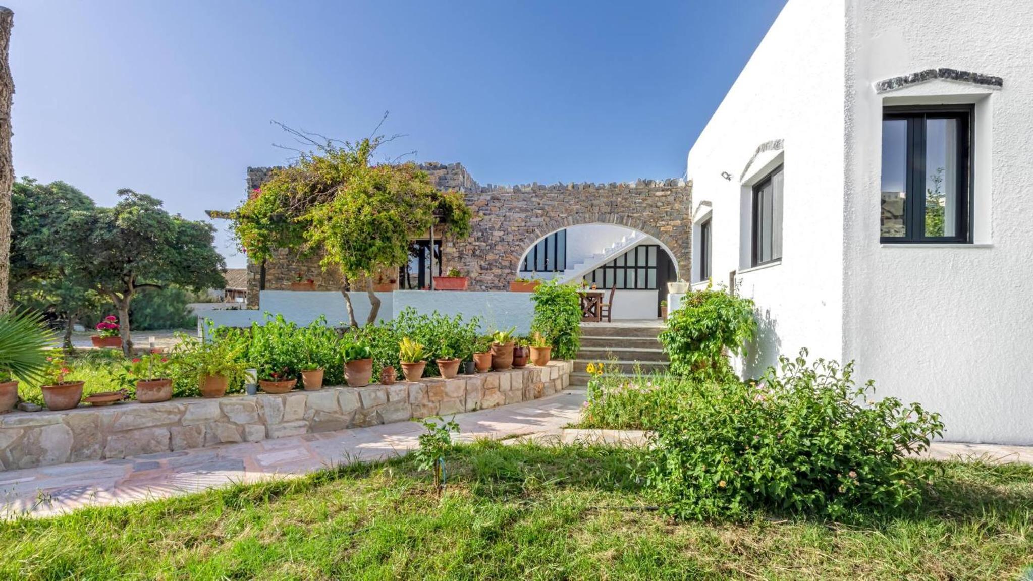 Platanias Beachfront Villa Elsa-90m To Main Square view 2