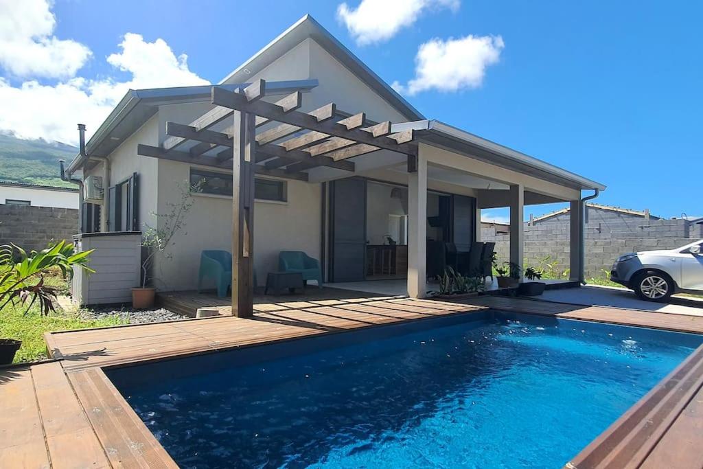 Villa Sud Sauvage view 5