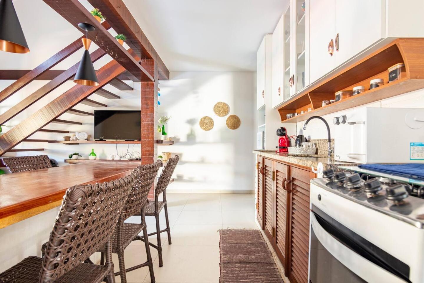 LINDA CASA CONDOMÍNIO EM BÚZIOS