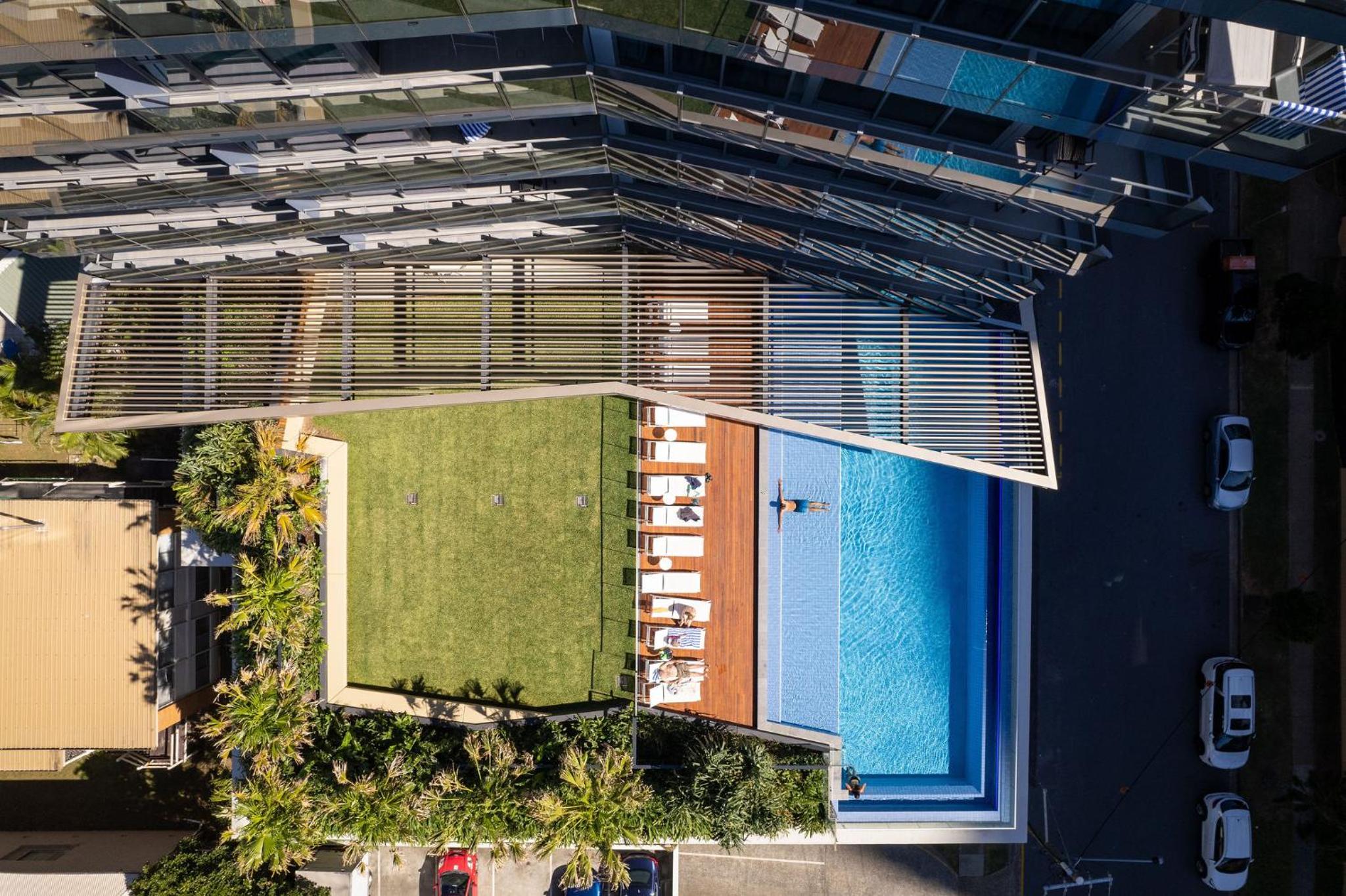 ULTIQA Signature at Broadbeach - Image 5