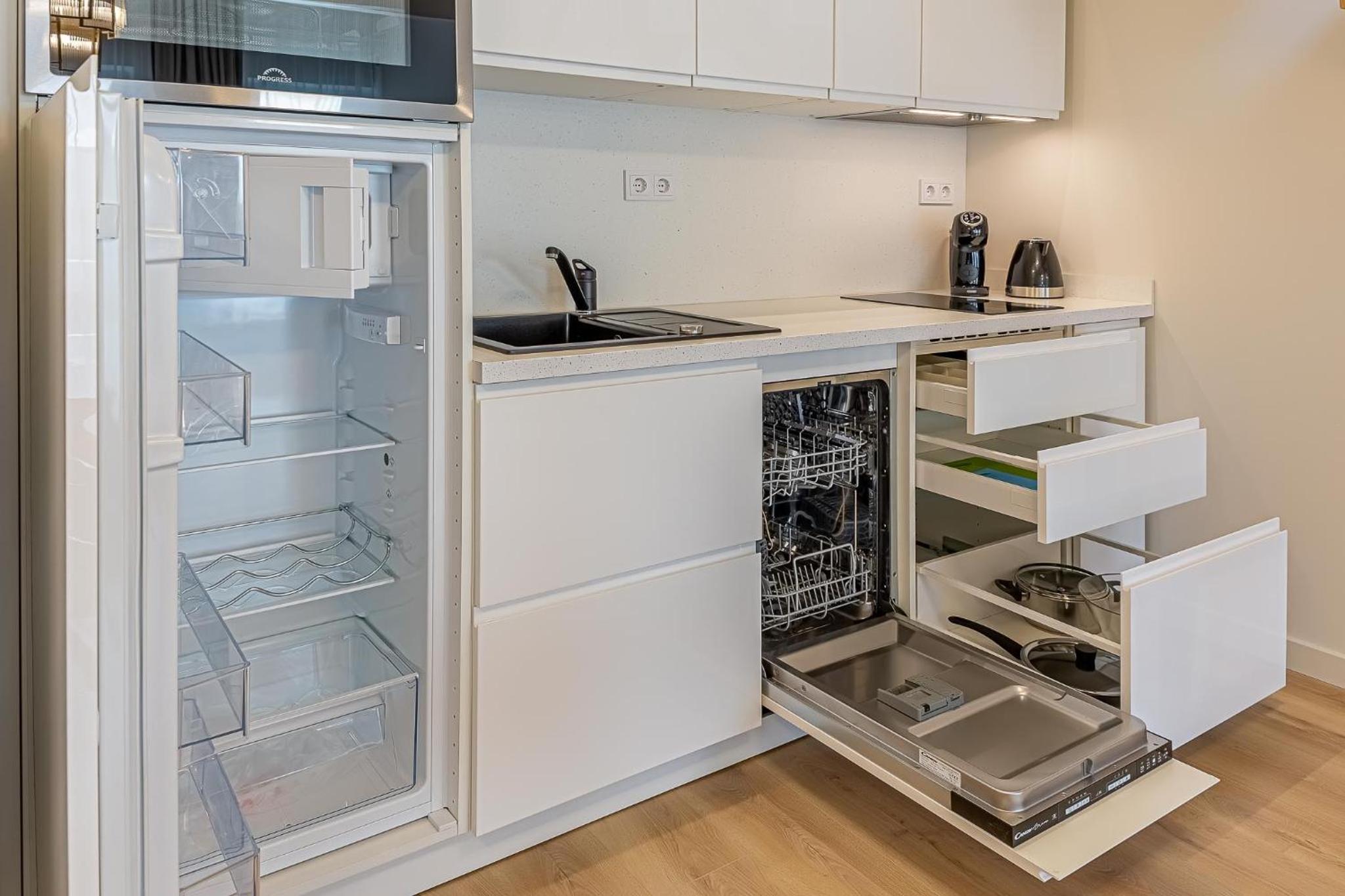 Modern Loft Apartment w/free parking No.2 view 4
