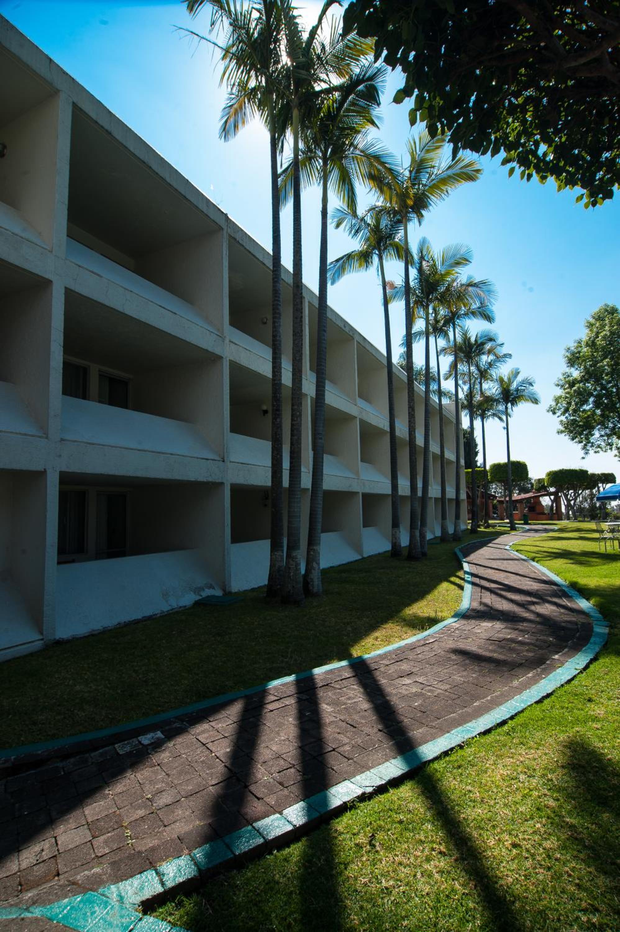 Hotel Aristos Mirador Cuernavaca - Image 1