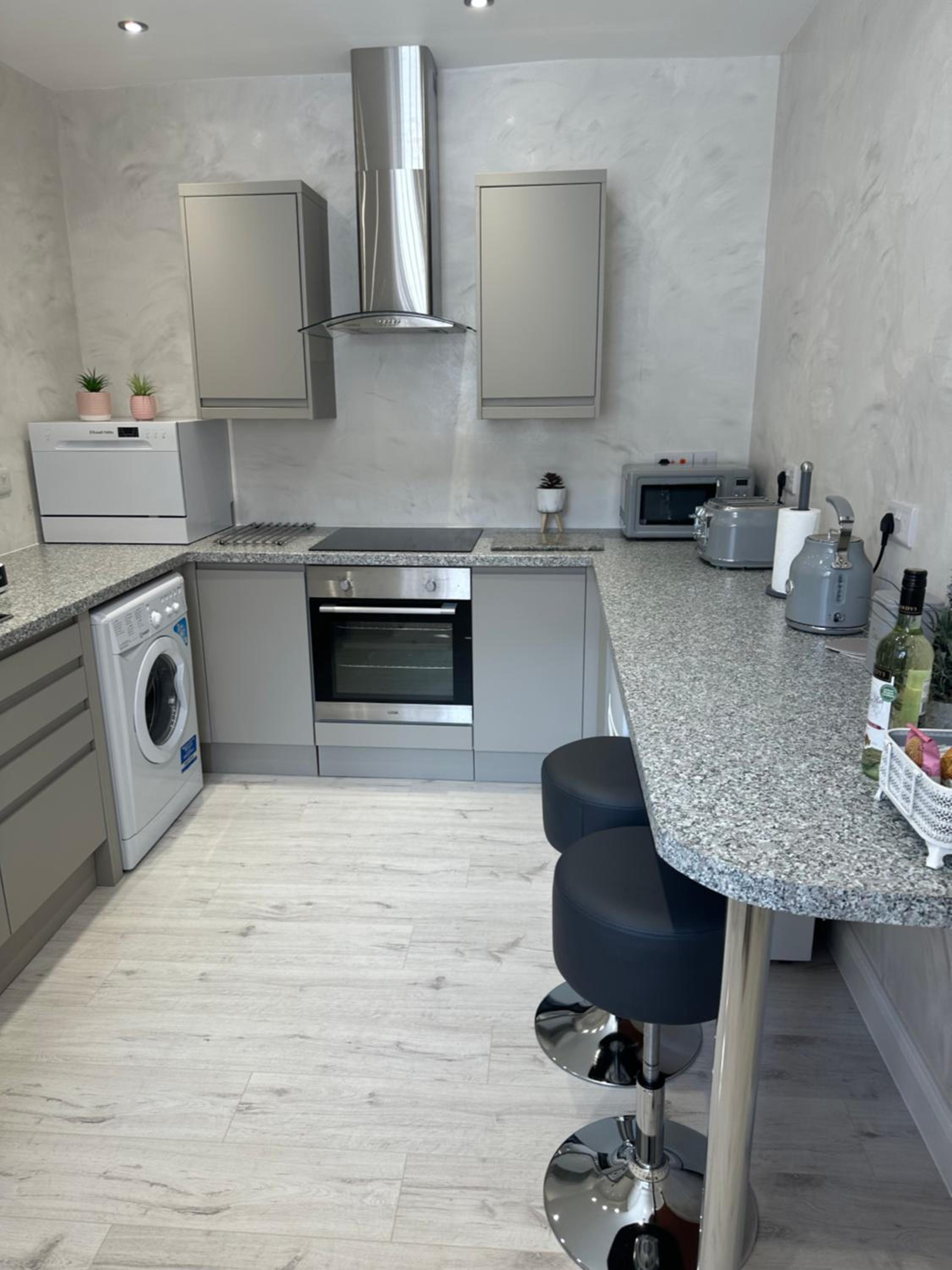 Courtyard Holiday Apartments