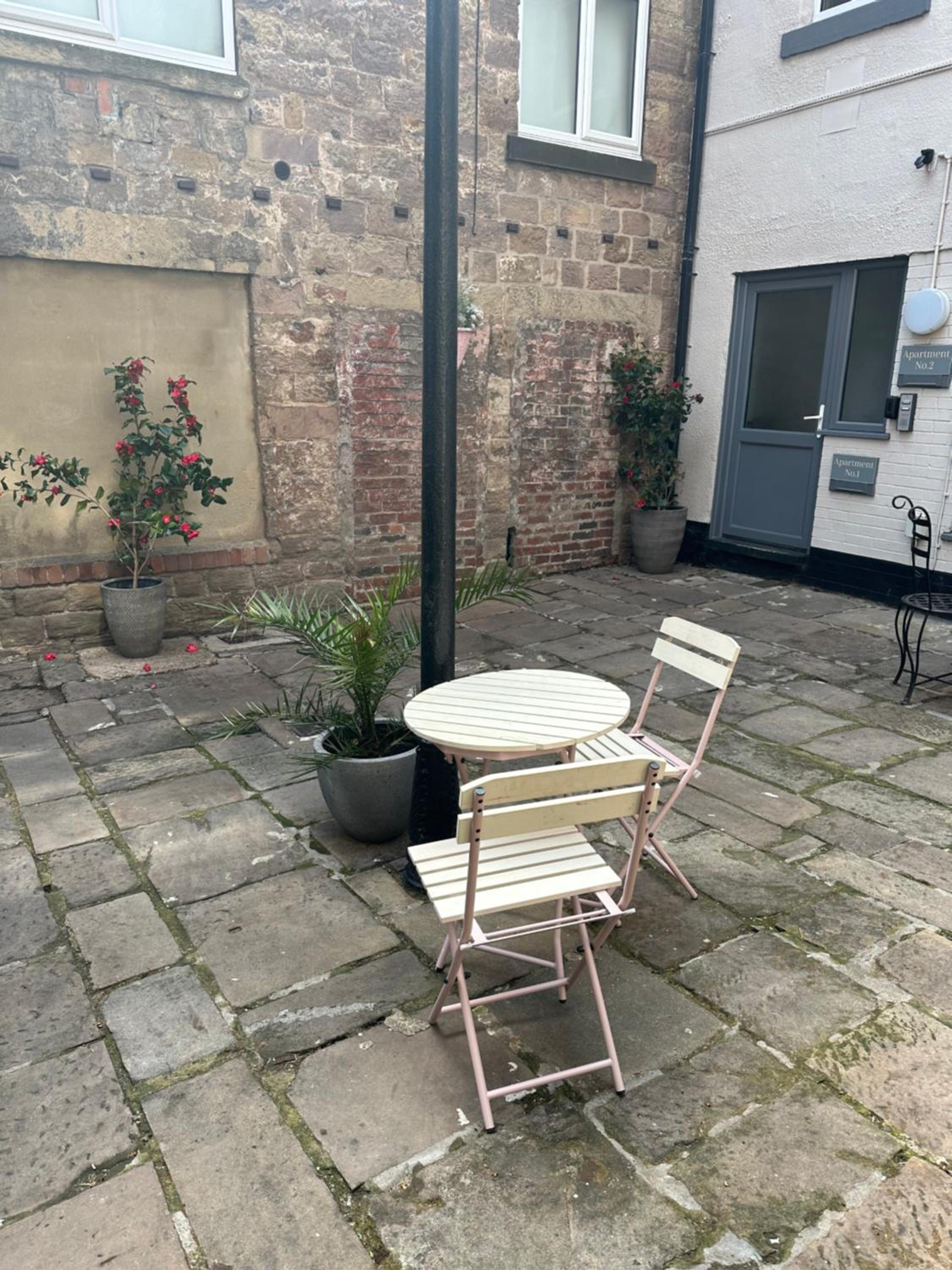 Courtyard Holiday Apartments