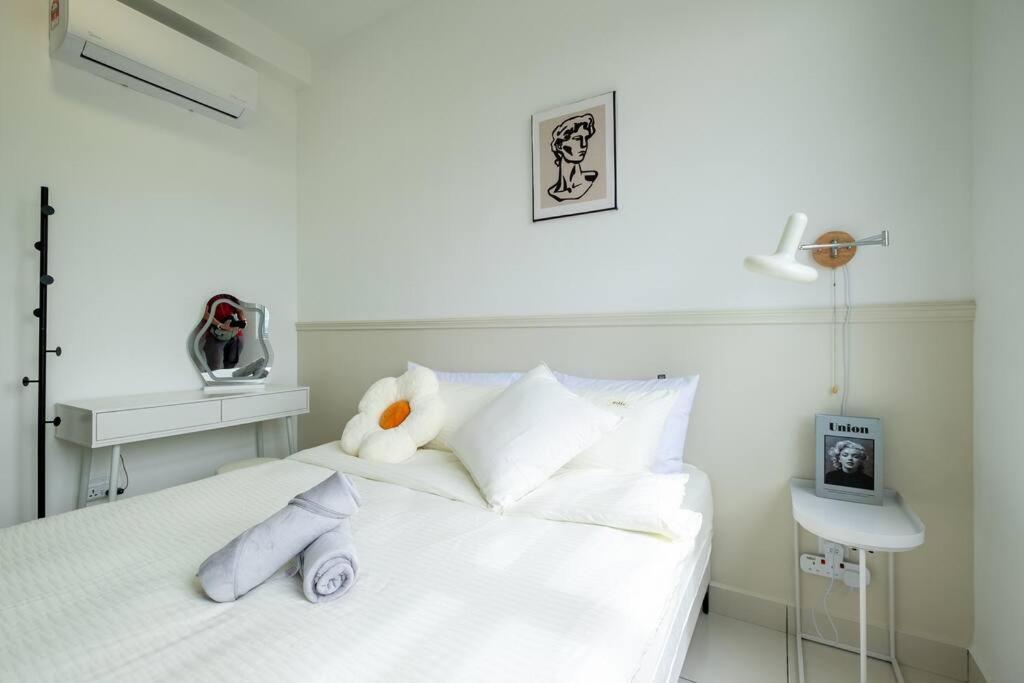 Instagrammable Paraiso near Pavilion Bukit Jalil 7pax