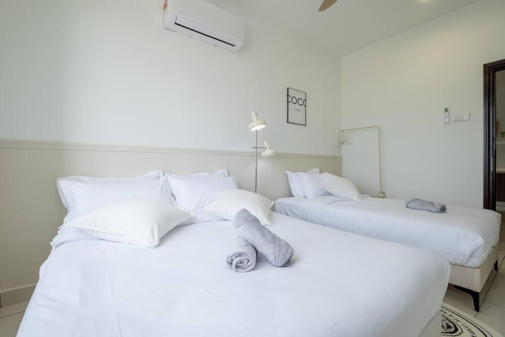 Instagrammable Paraiso near Pavilion Bukit Jalil 7pax