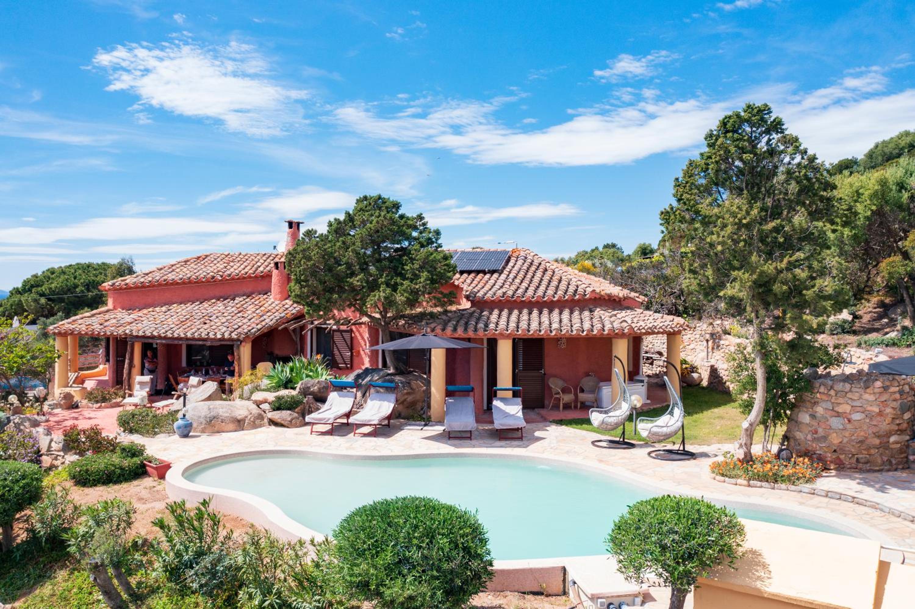 VILLA ANTARES view 3