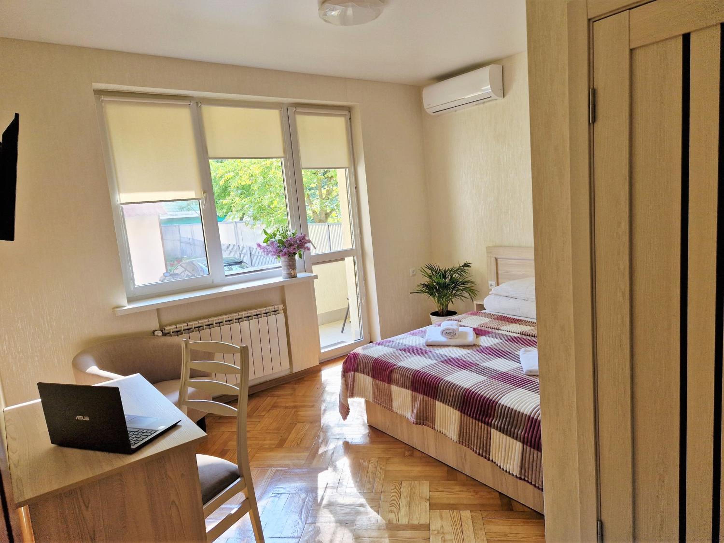 Photo 82
