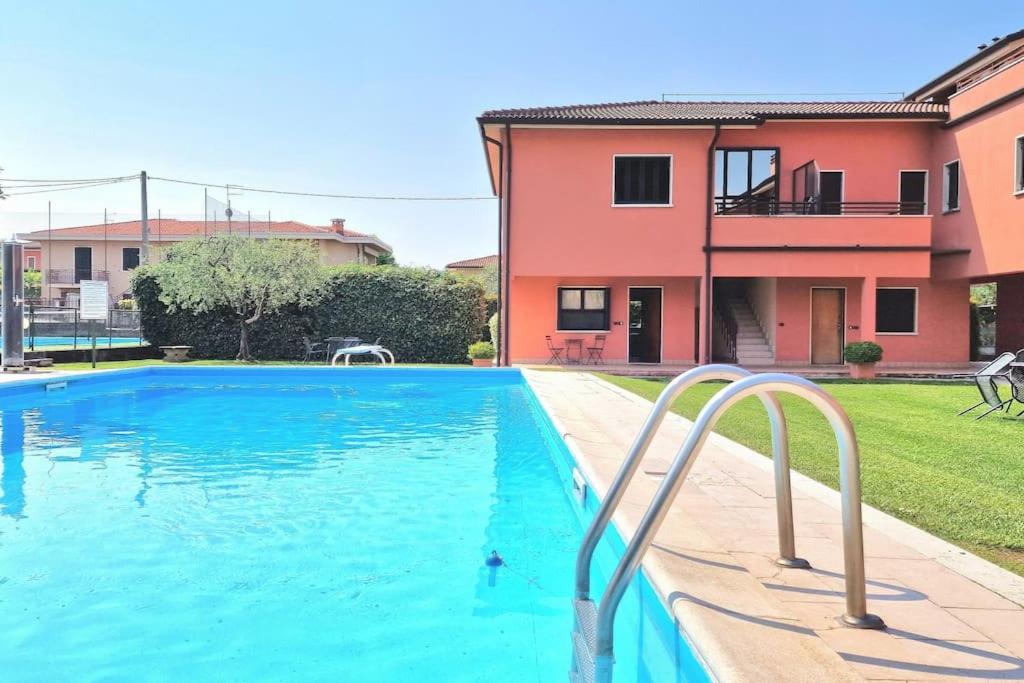 VOLTA Pool&Beach apartment view 5