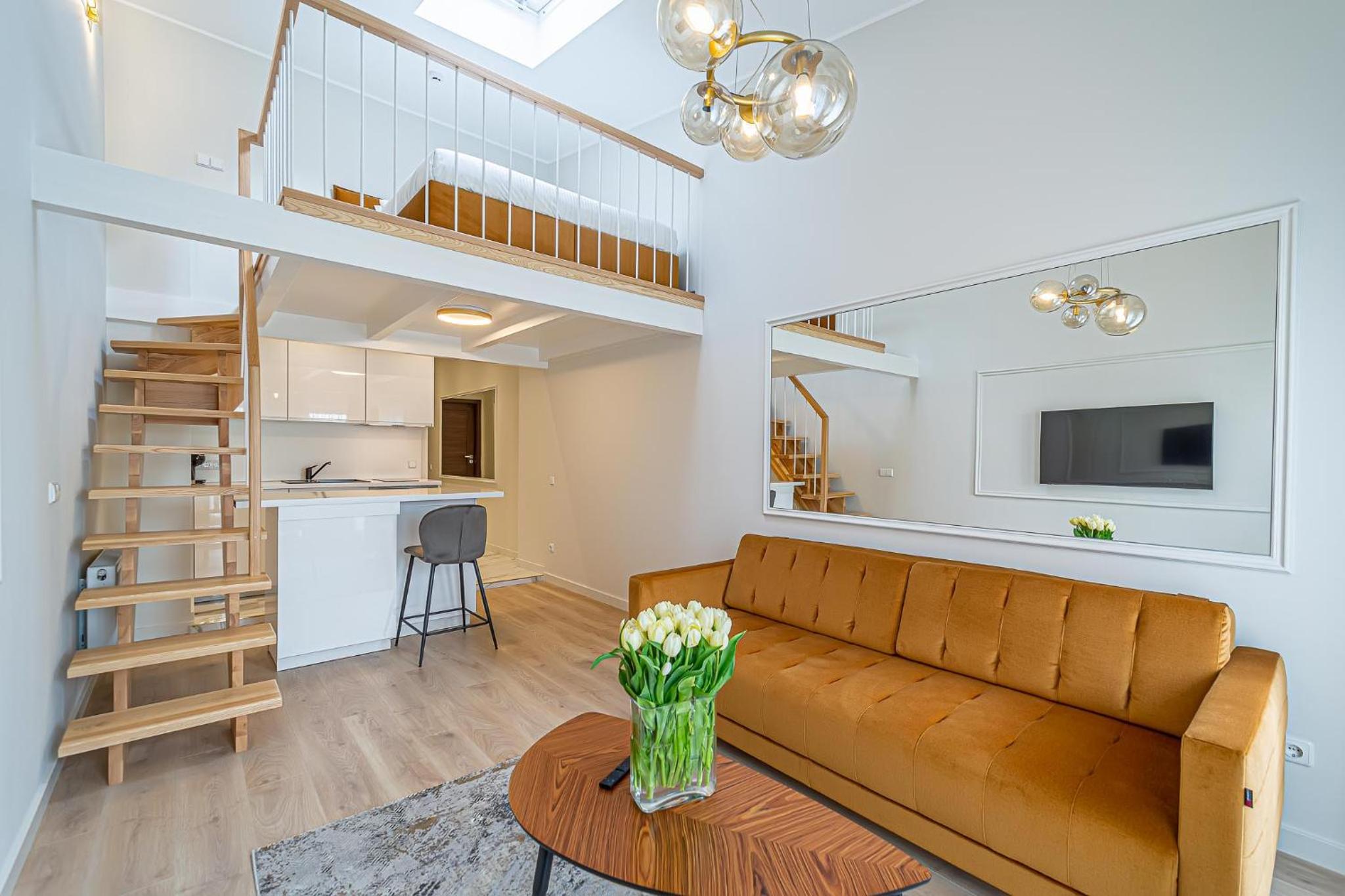 Hotel Modern Loft Apartment w/free parking No.3 - Image 1