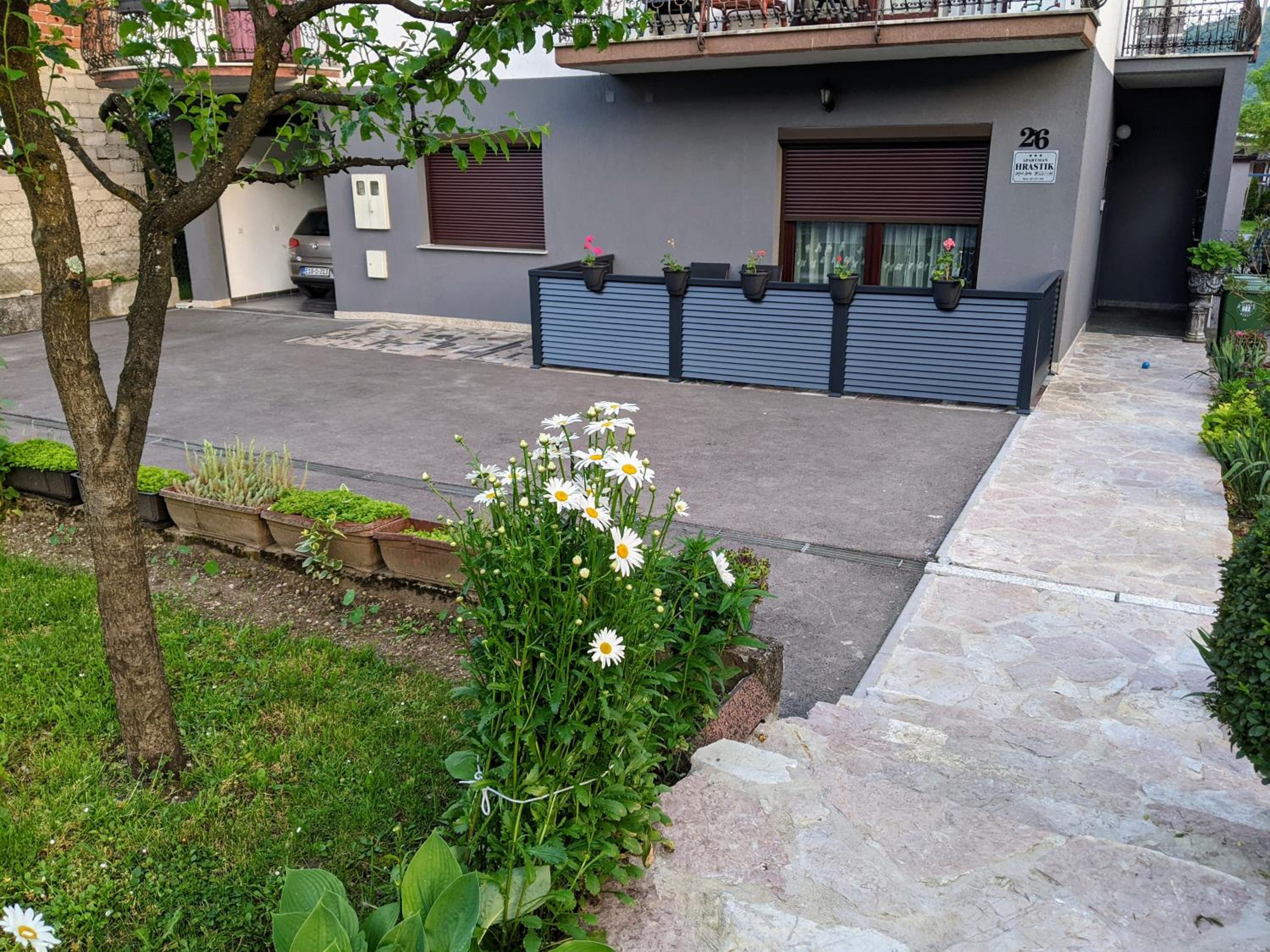 Apartmani Hrastik 1