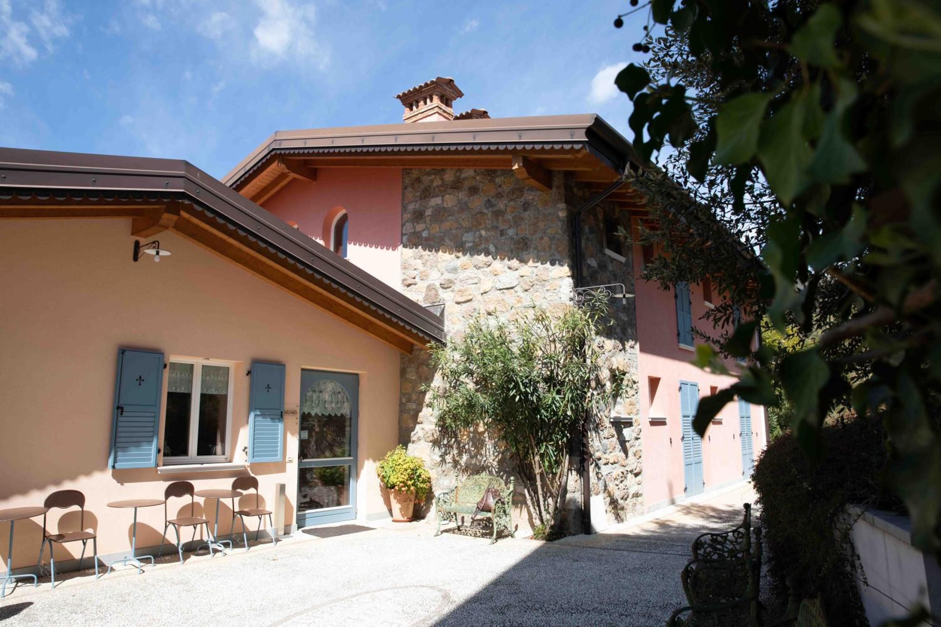 Borgo alla Sorgente view 5