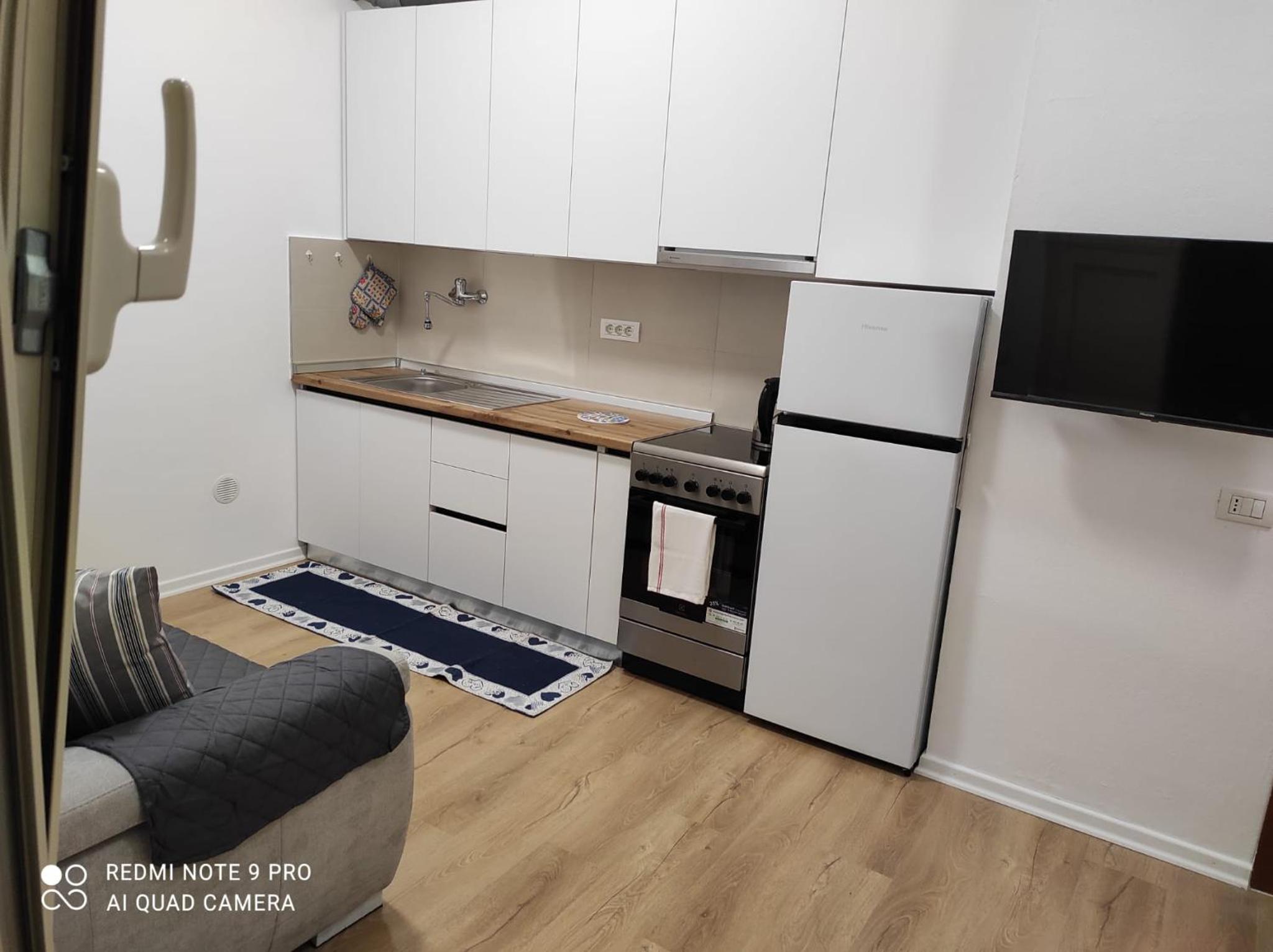 Edlira Apartments