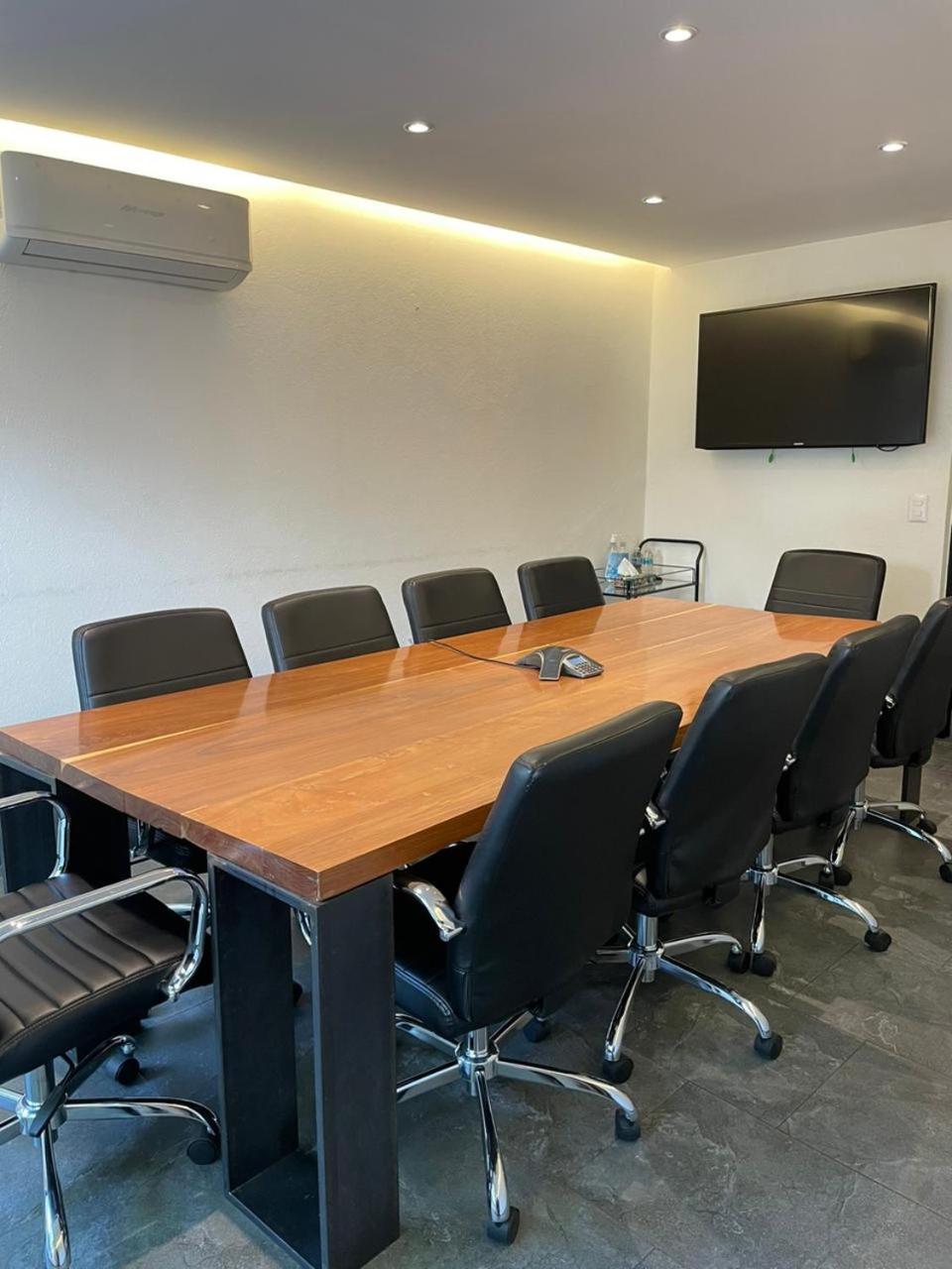 meeting & event spaces