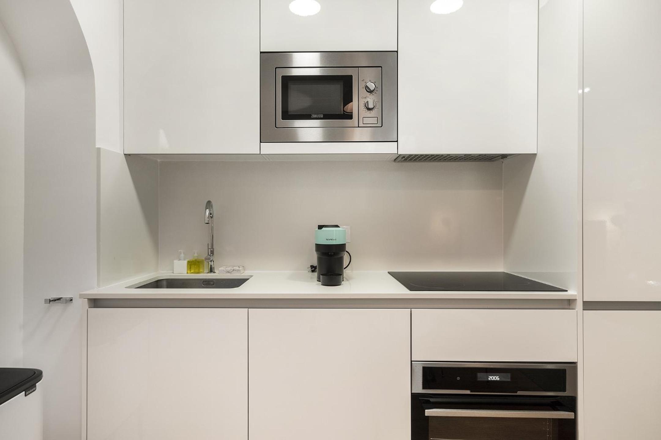 WHome Hidden Oasis w/ Private Patio, AC & Great Vibe view 3