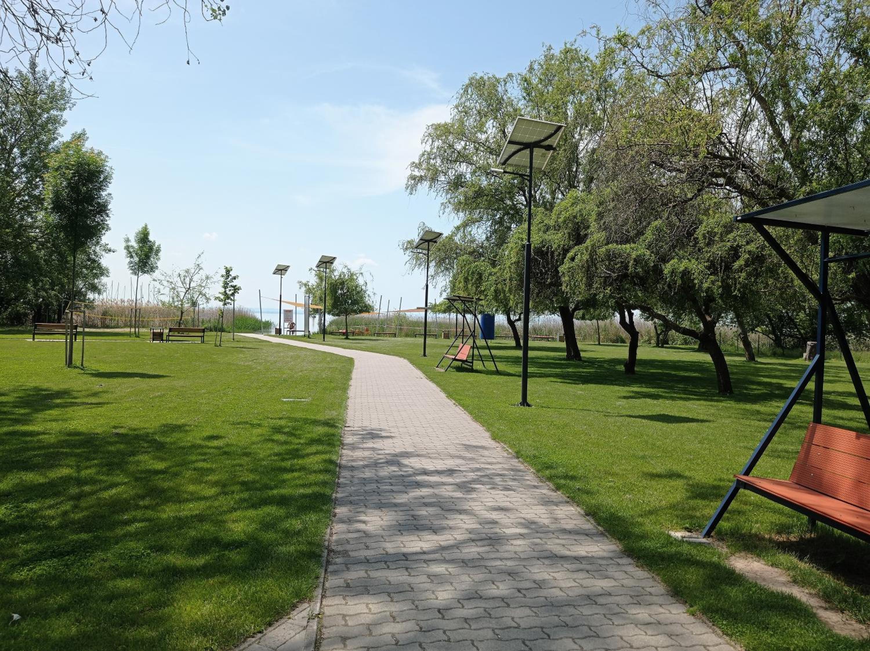 Nosztalgia Apartman Balatonkenese