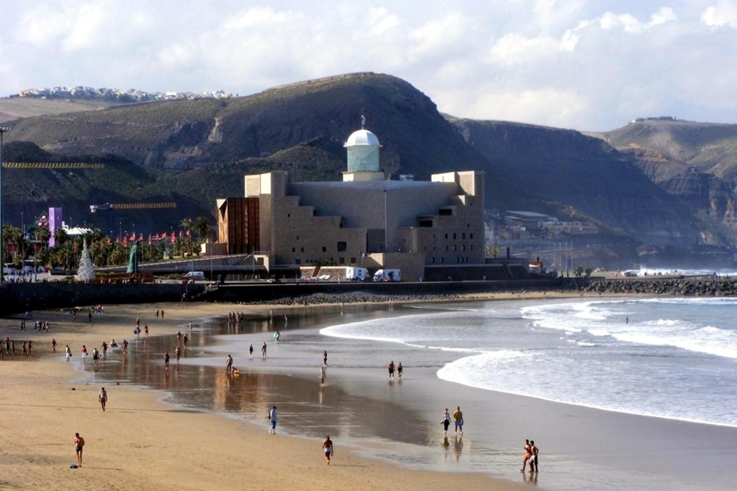 Fabulous Canteras first Beachfront