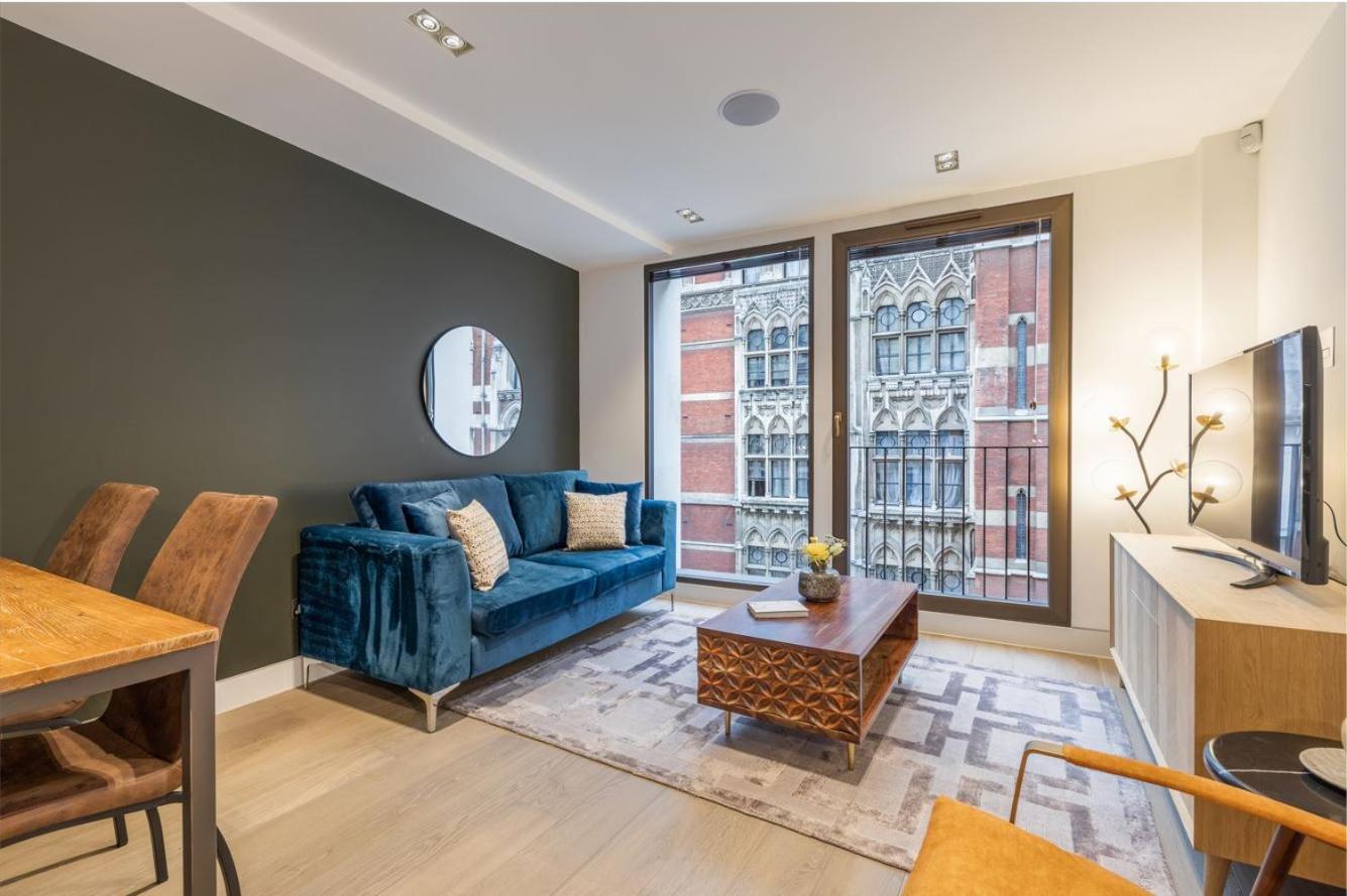 Synergy by SilverDoor London The Strand
