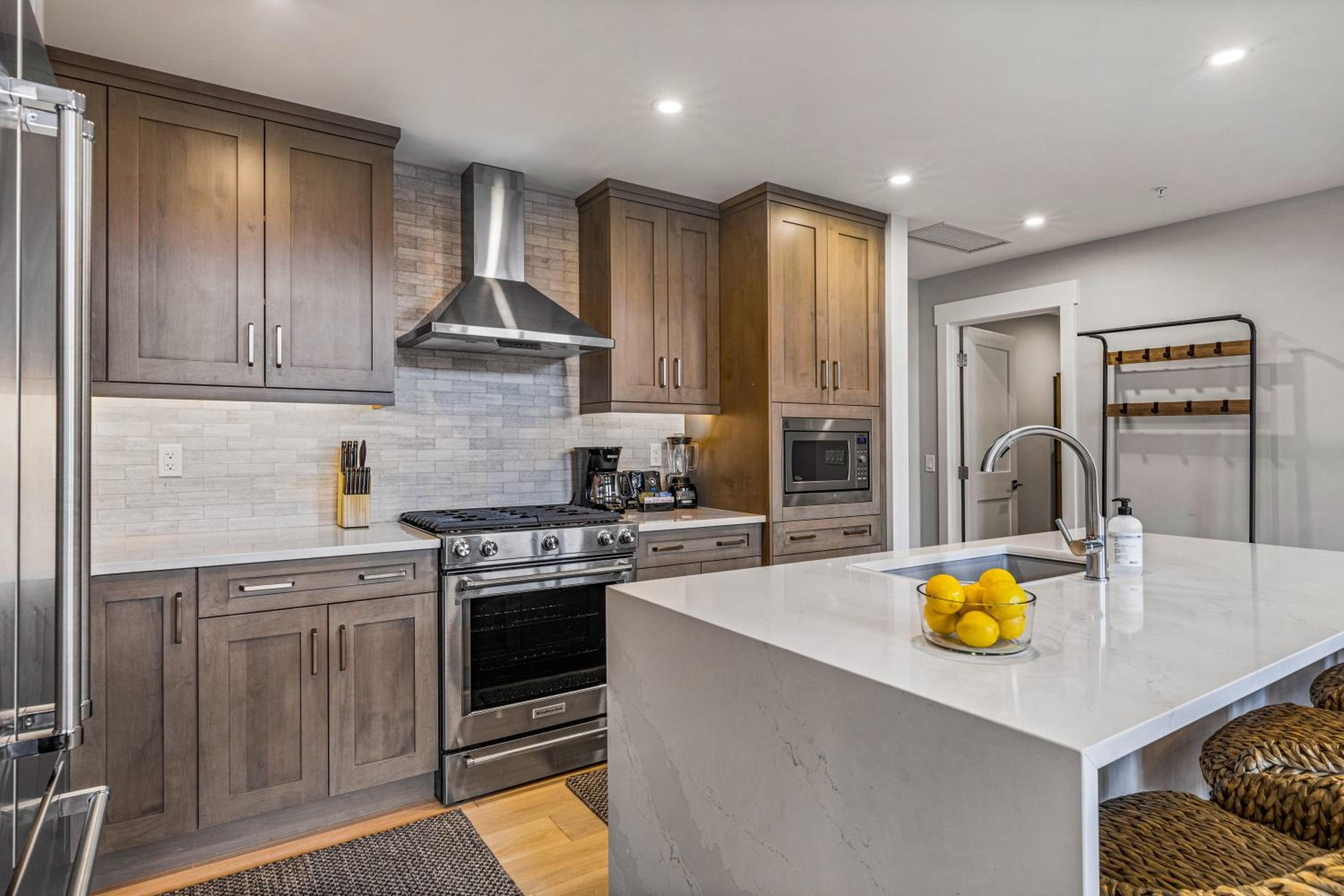 BRAND NEW - Gorgeous Spring Creek Penthouse