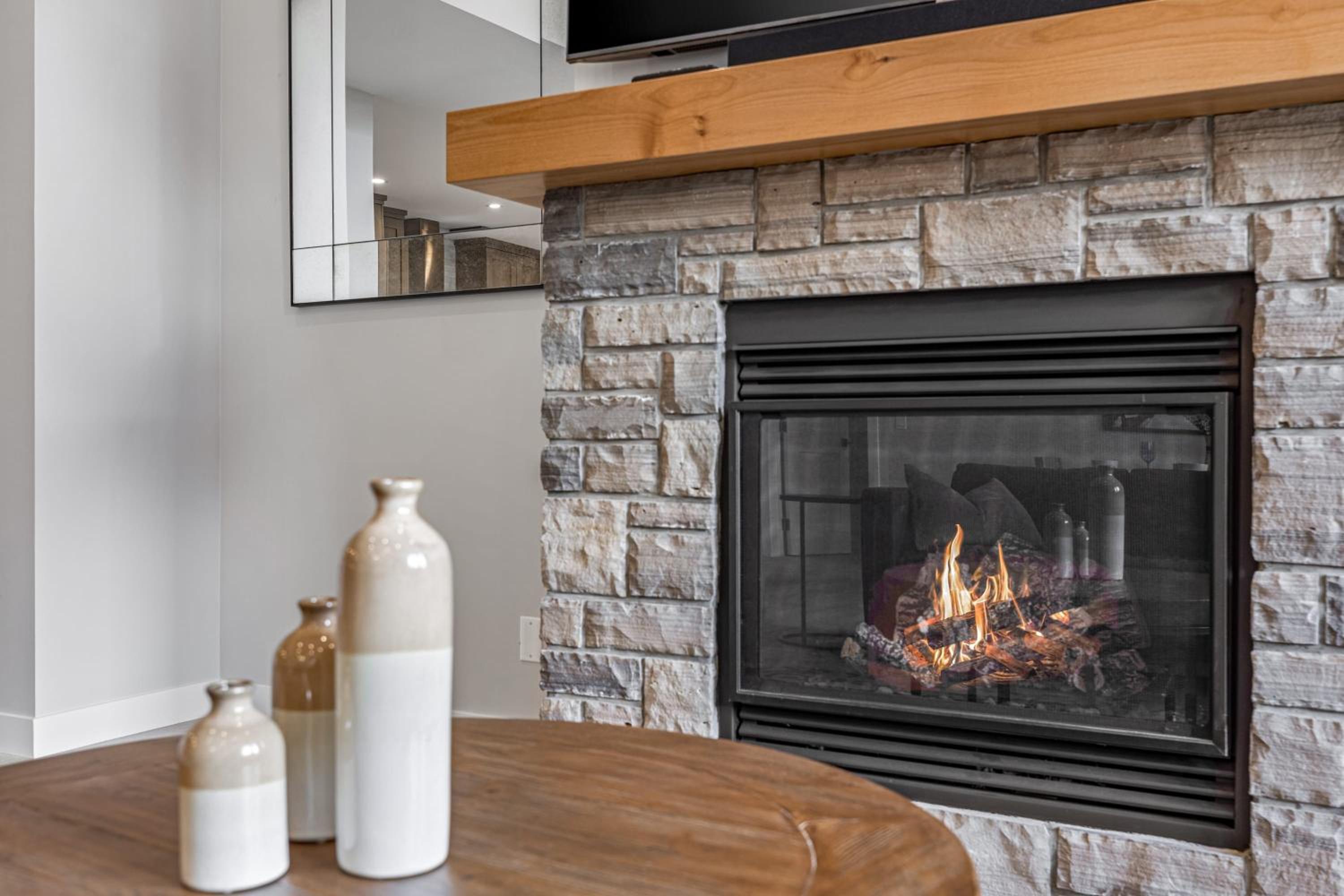 BRAND NEW - Gorgeous Spring Creek Penthouse
