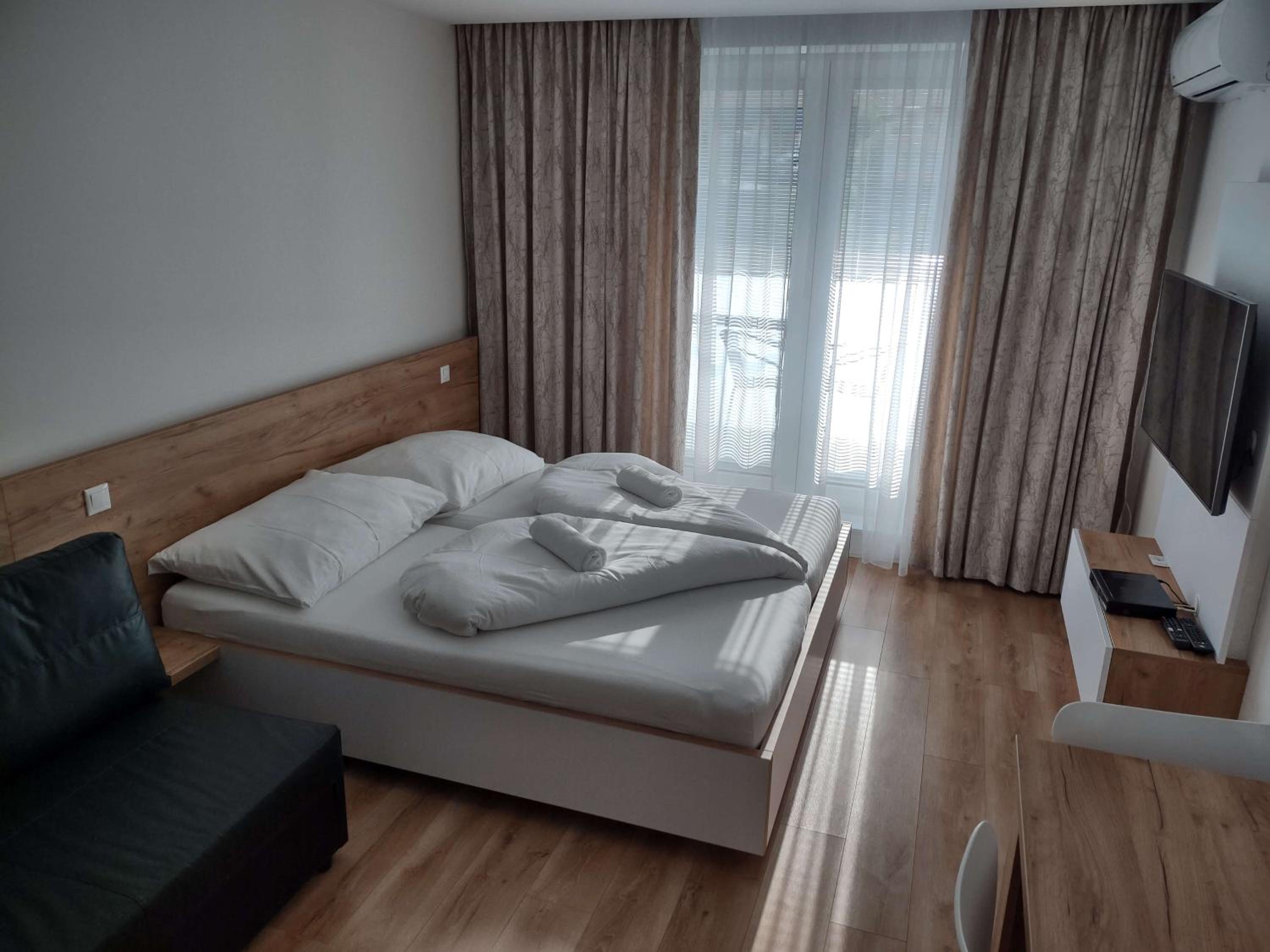 Apartman Kyjev 2 view 3