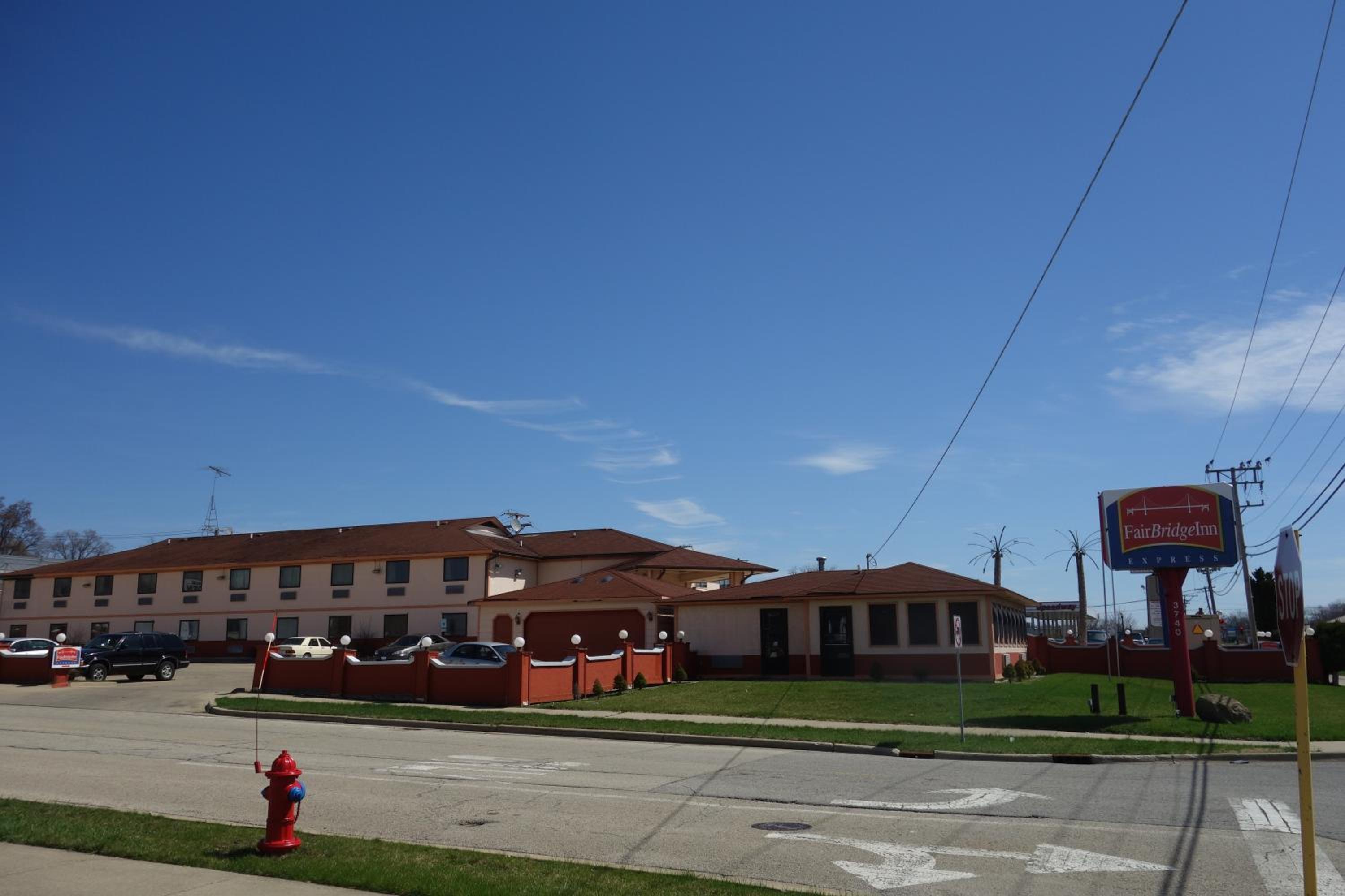Gurnee Motel view 2