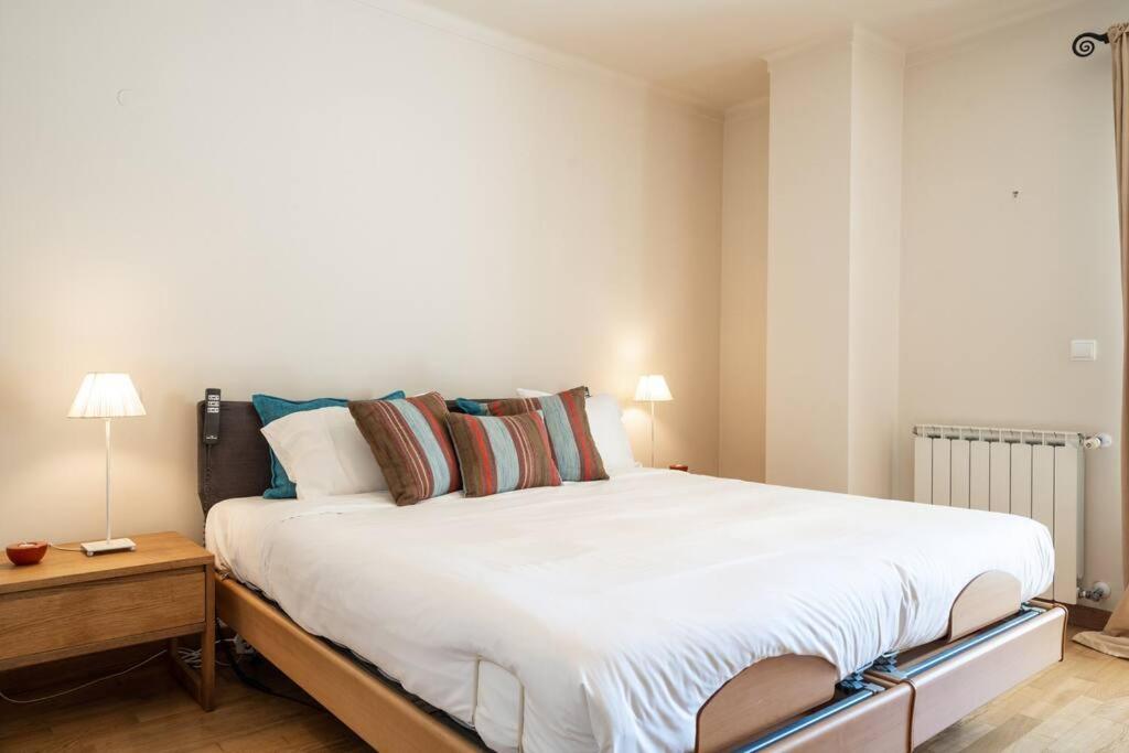 The Flat en Ericeira — hotel room